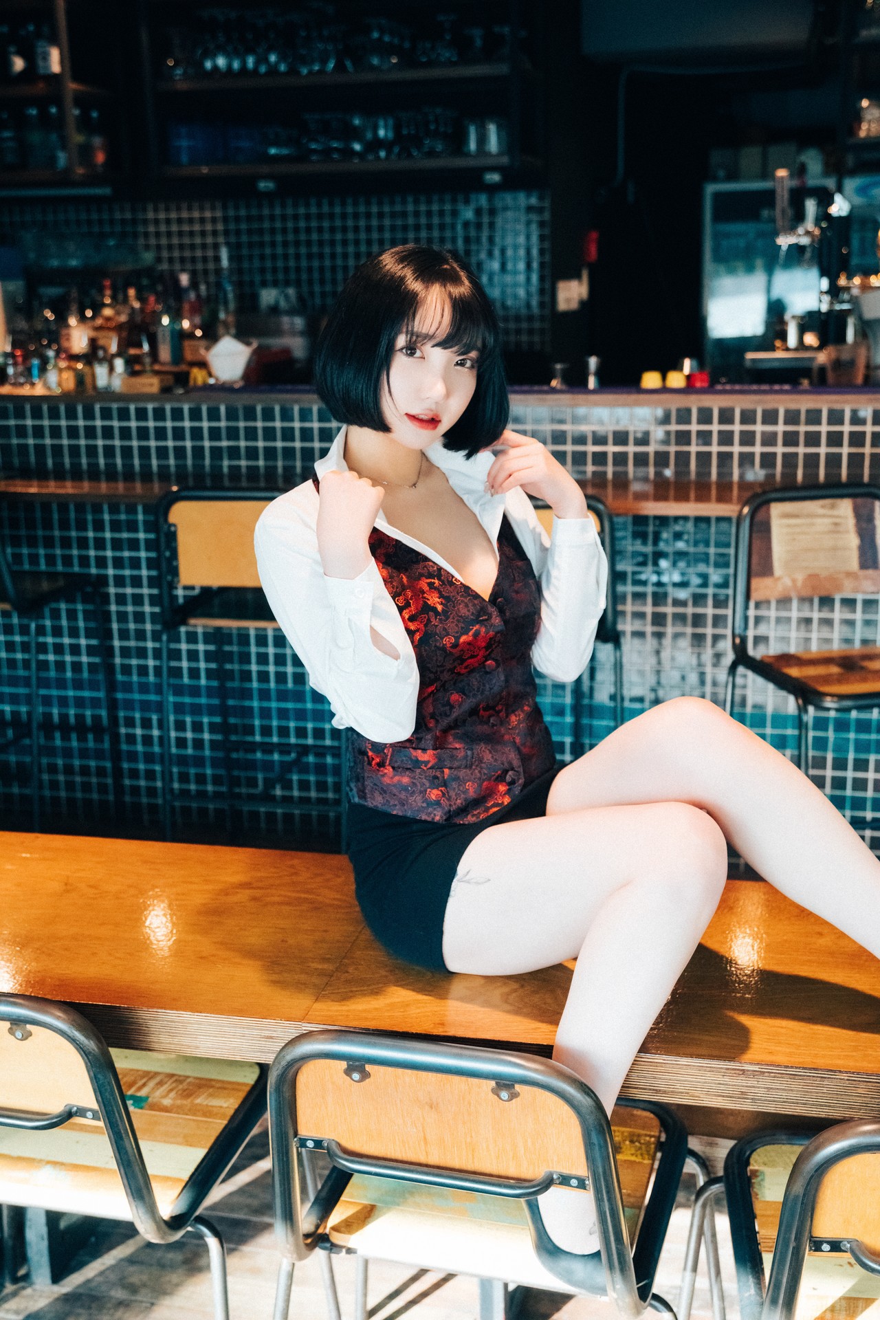 Son Yeeun 손예은, [Loozy] Tainted Love Bar Set.01 14