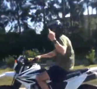 Un truco con la moto
