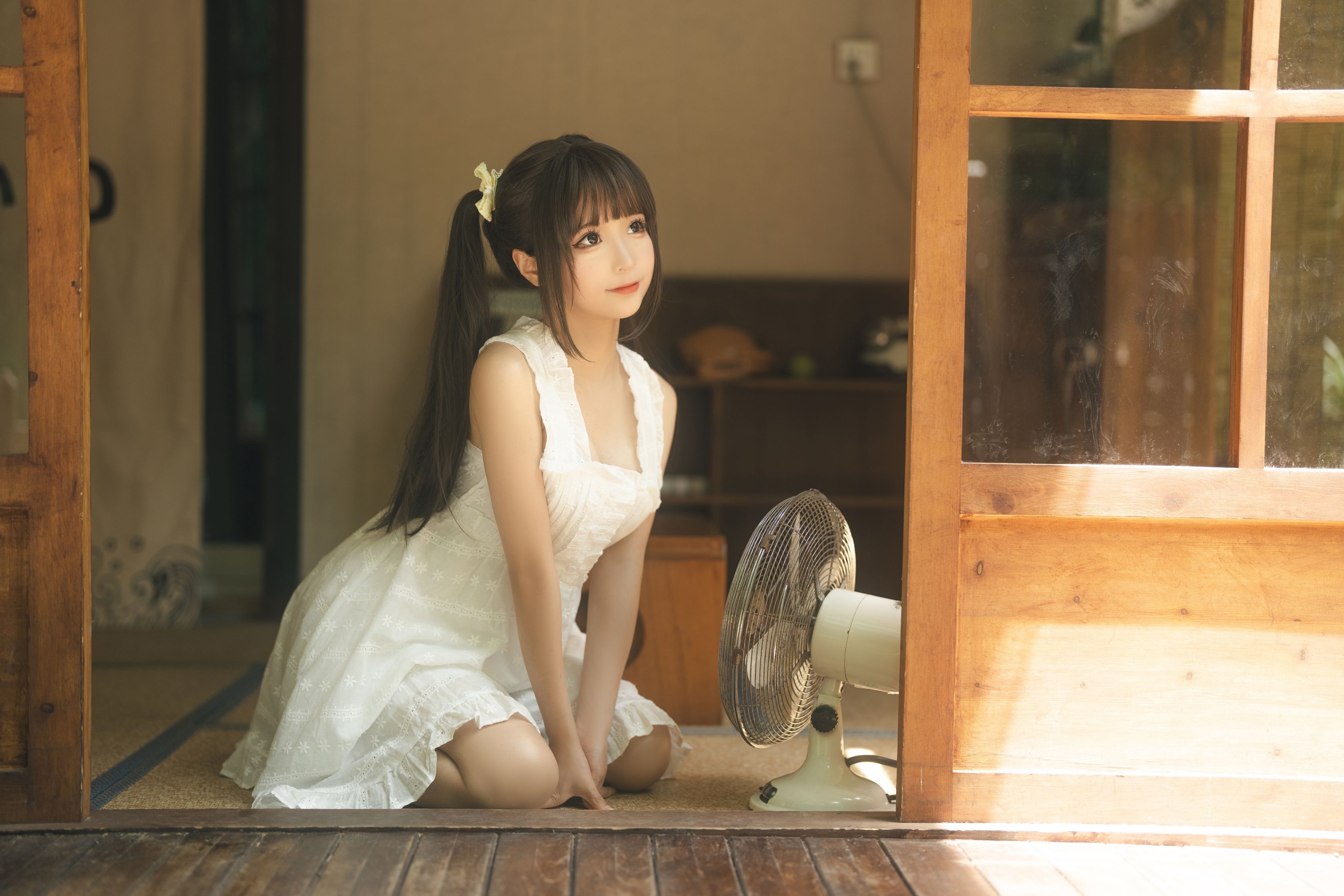 蠢沫沫 - 白吊带 绅士版 115P 7