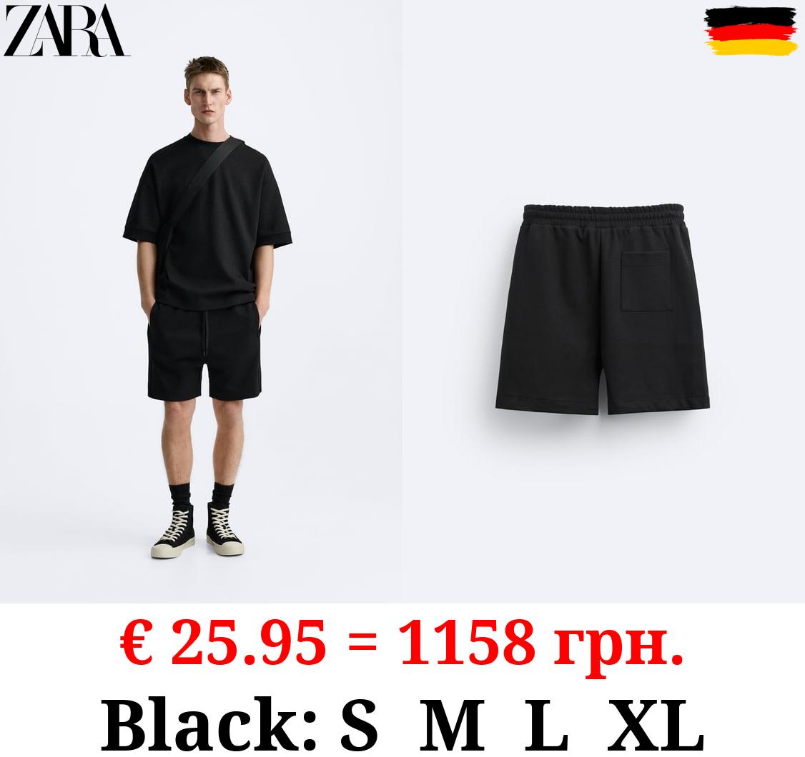 COMPACT JOGGER BERMUDA SHORTS