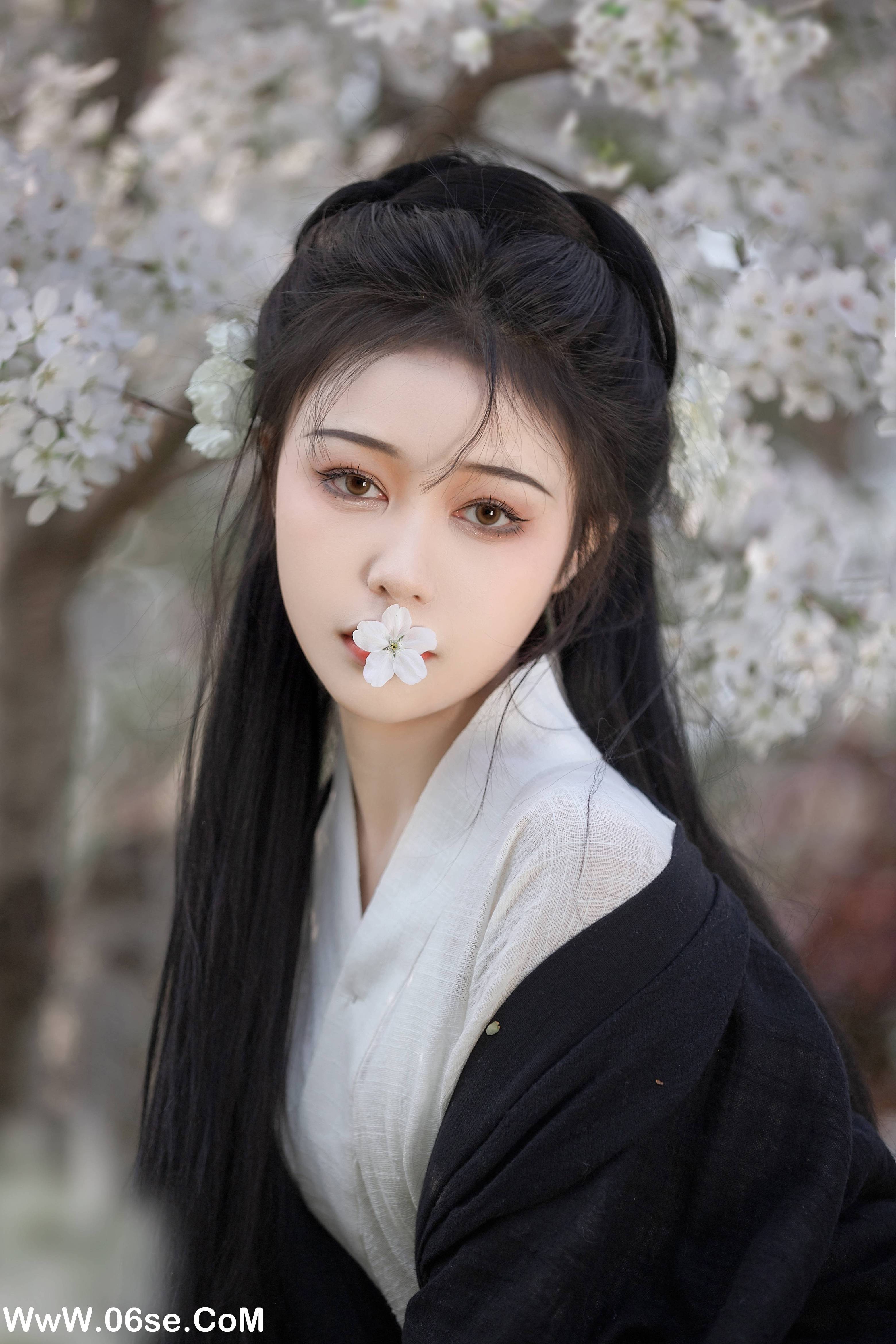 图片[17]-[YITUYU艺图语]2022.08.17 白樱 梨一依[24+1P／256MB]-六色网