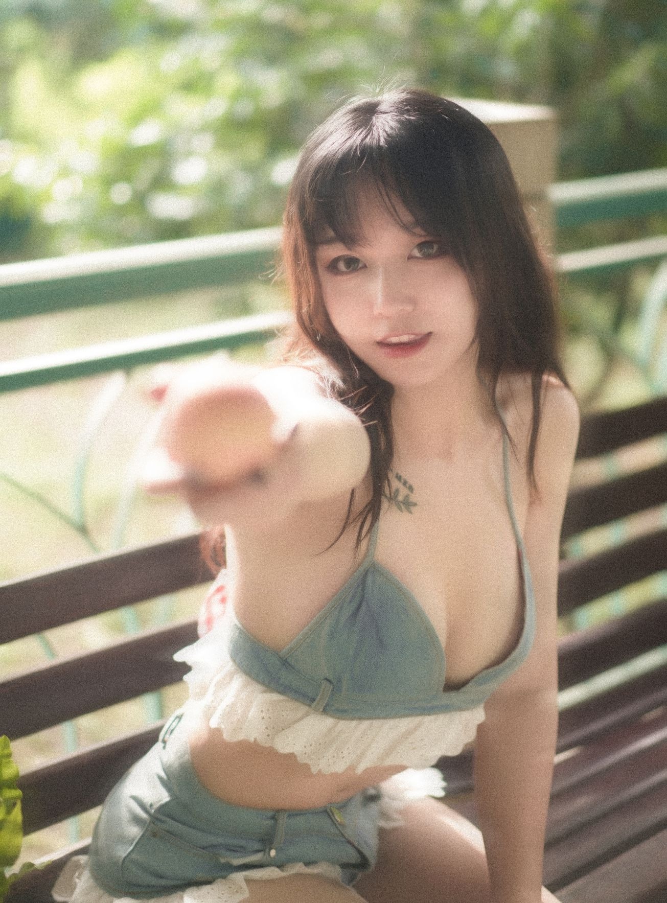 棕桠阿狗崽 - 桃子听蝉 [22P-277MB] 11