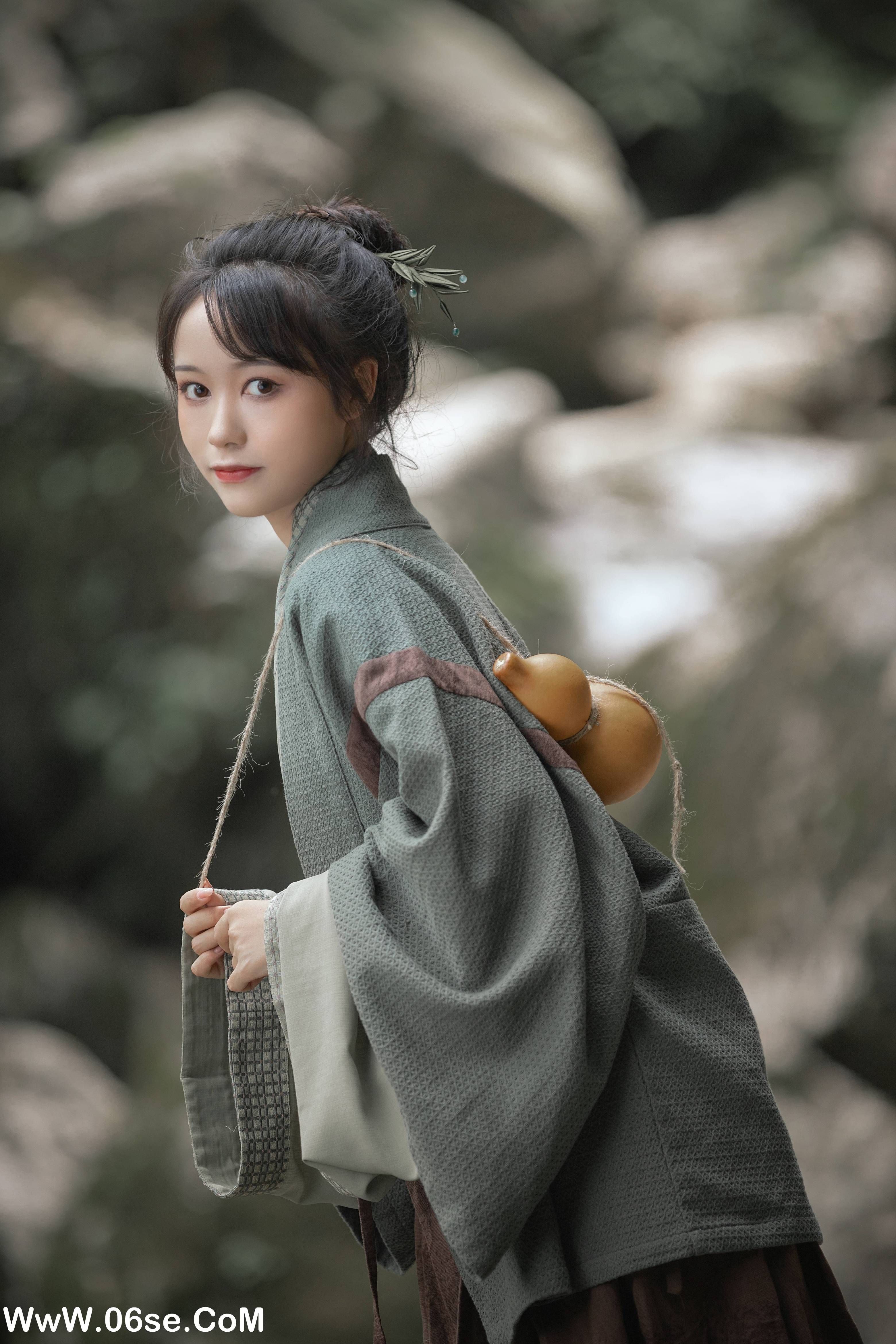 图片[15]-[YITUYU艺图语]2022.08.13 上山 梨一依[37+1P／505MB]-六色网