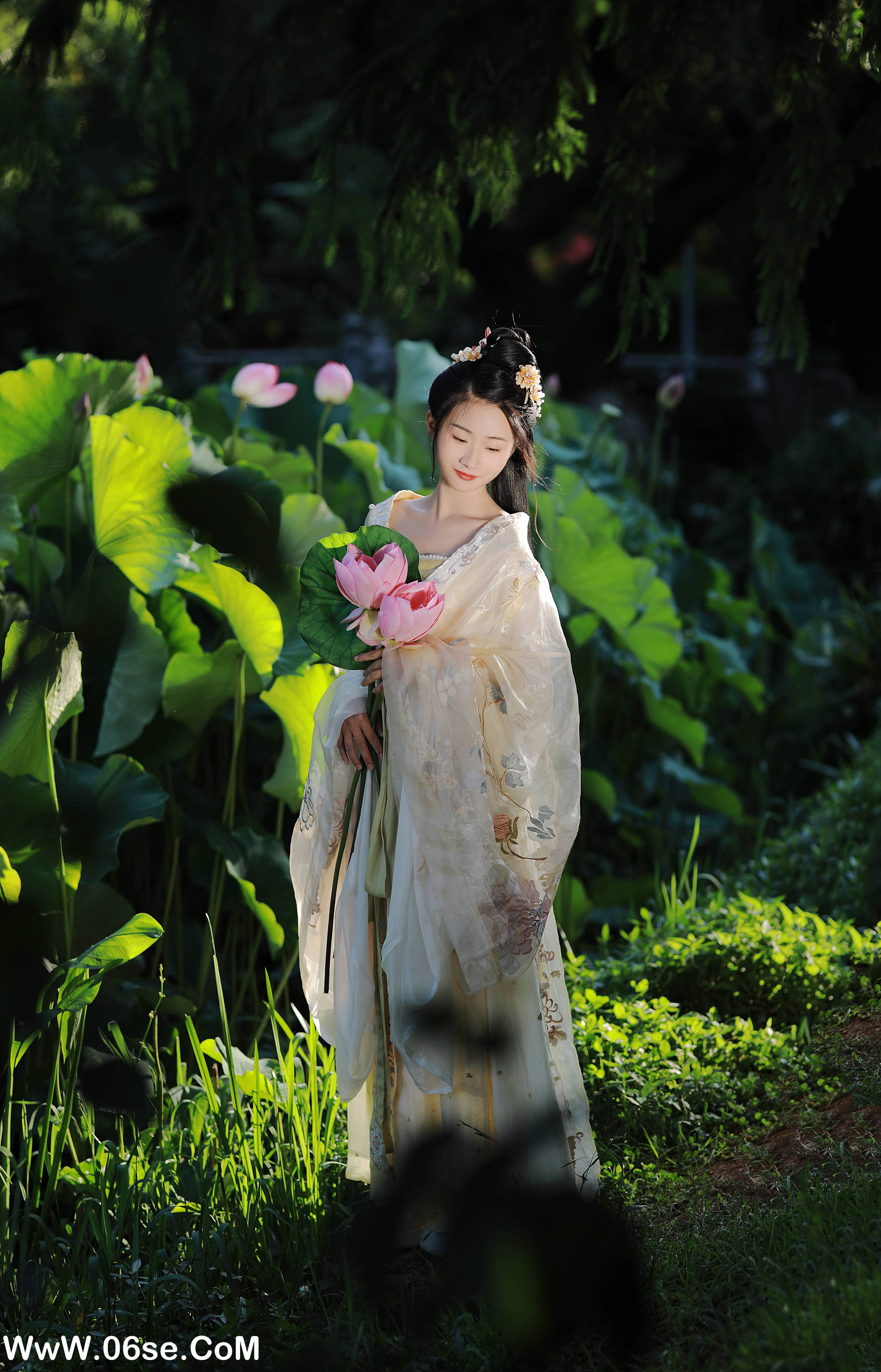 图片[6]-[YITUYU艺图语]2022.08.27 无清风 Y[29+1P／586MB]-六色网