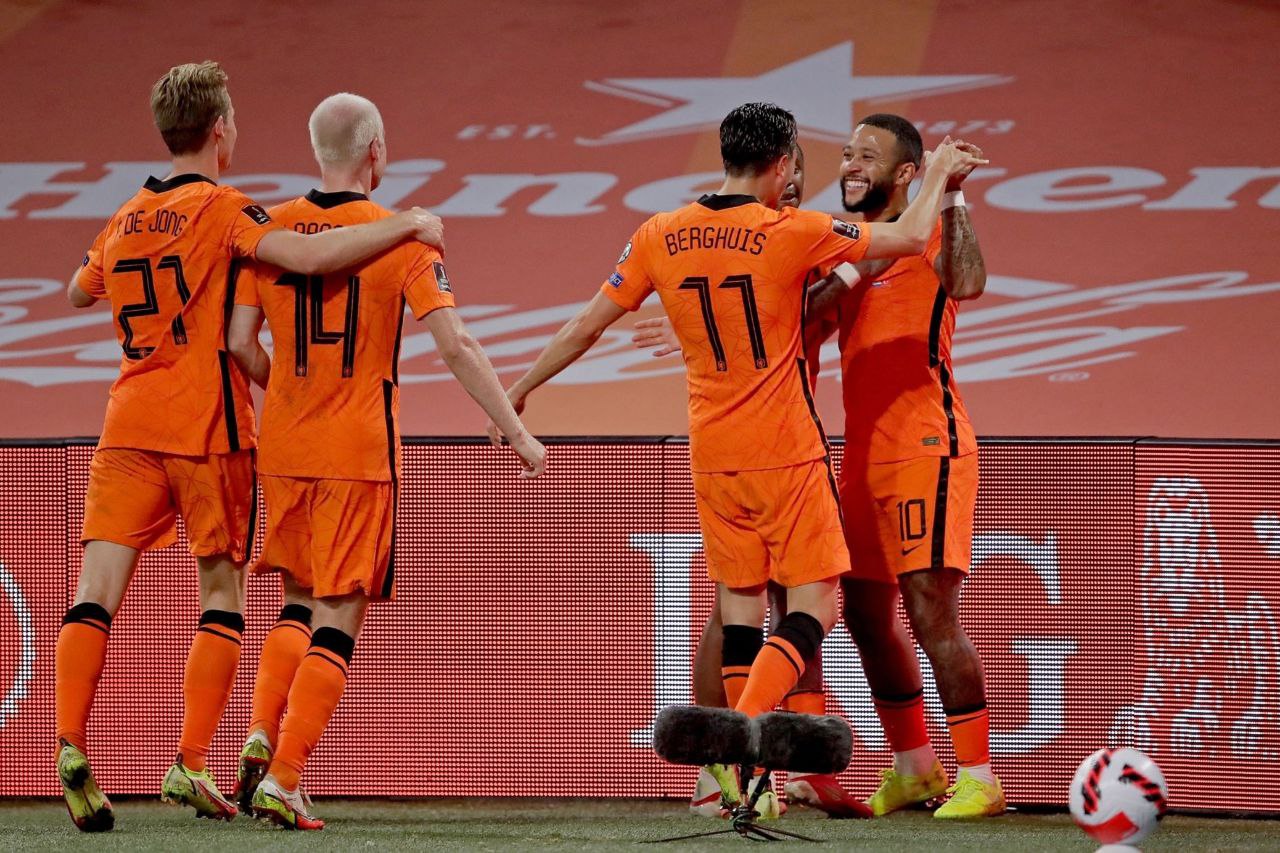 Гибралтар нидерланды 21 ноября. Netherlands Oranje.