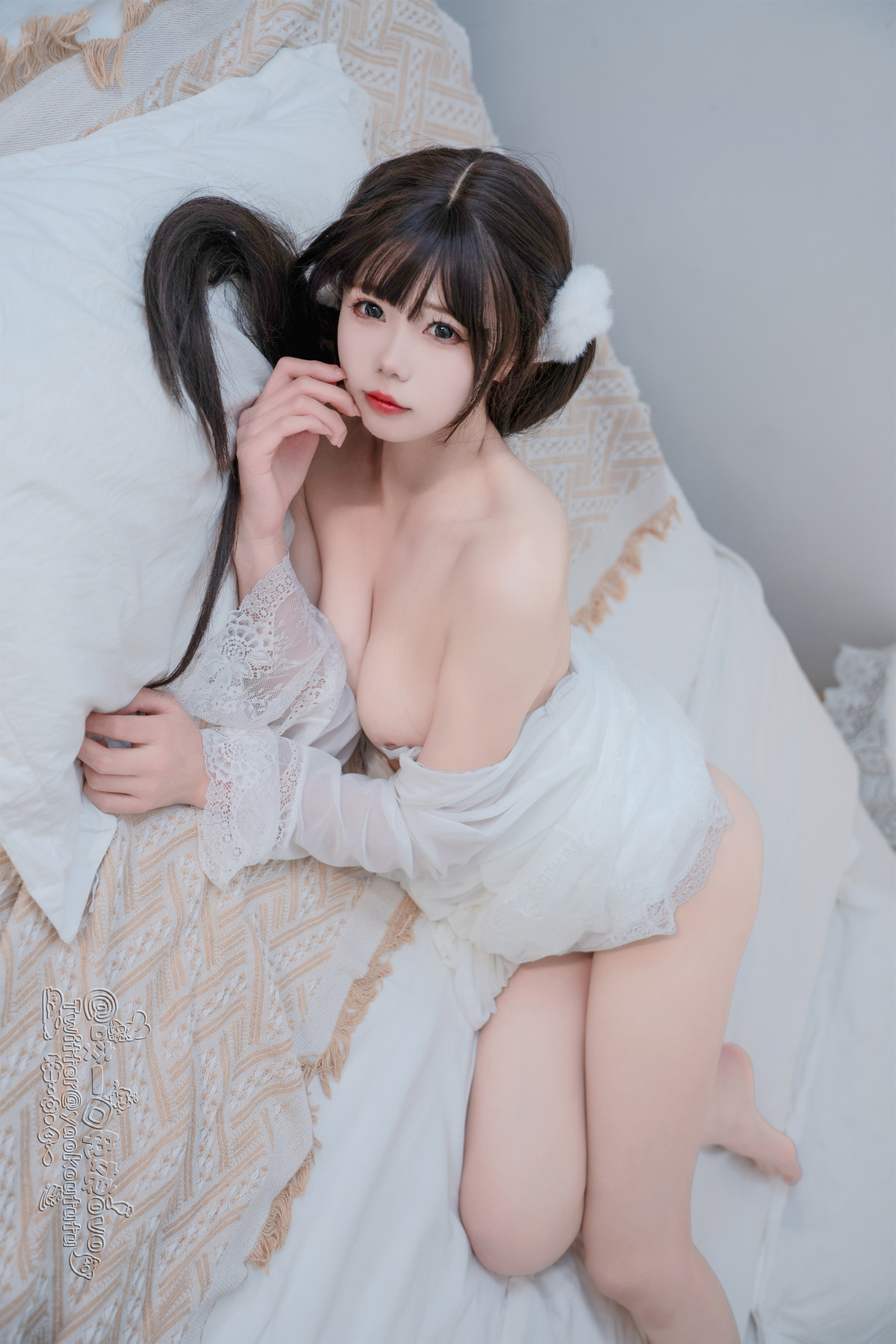 Cosplay 咬一口兔娘 梦巴黎 25