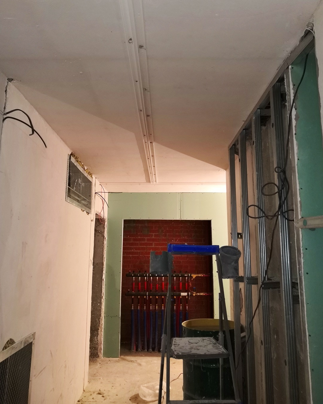 Ход строительства: «Самолет» – Telegraph