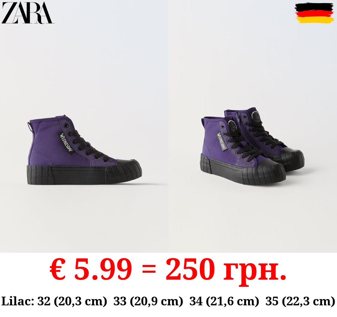 WEDNESDAY © HIGH-TOP SNEAKERS