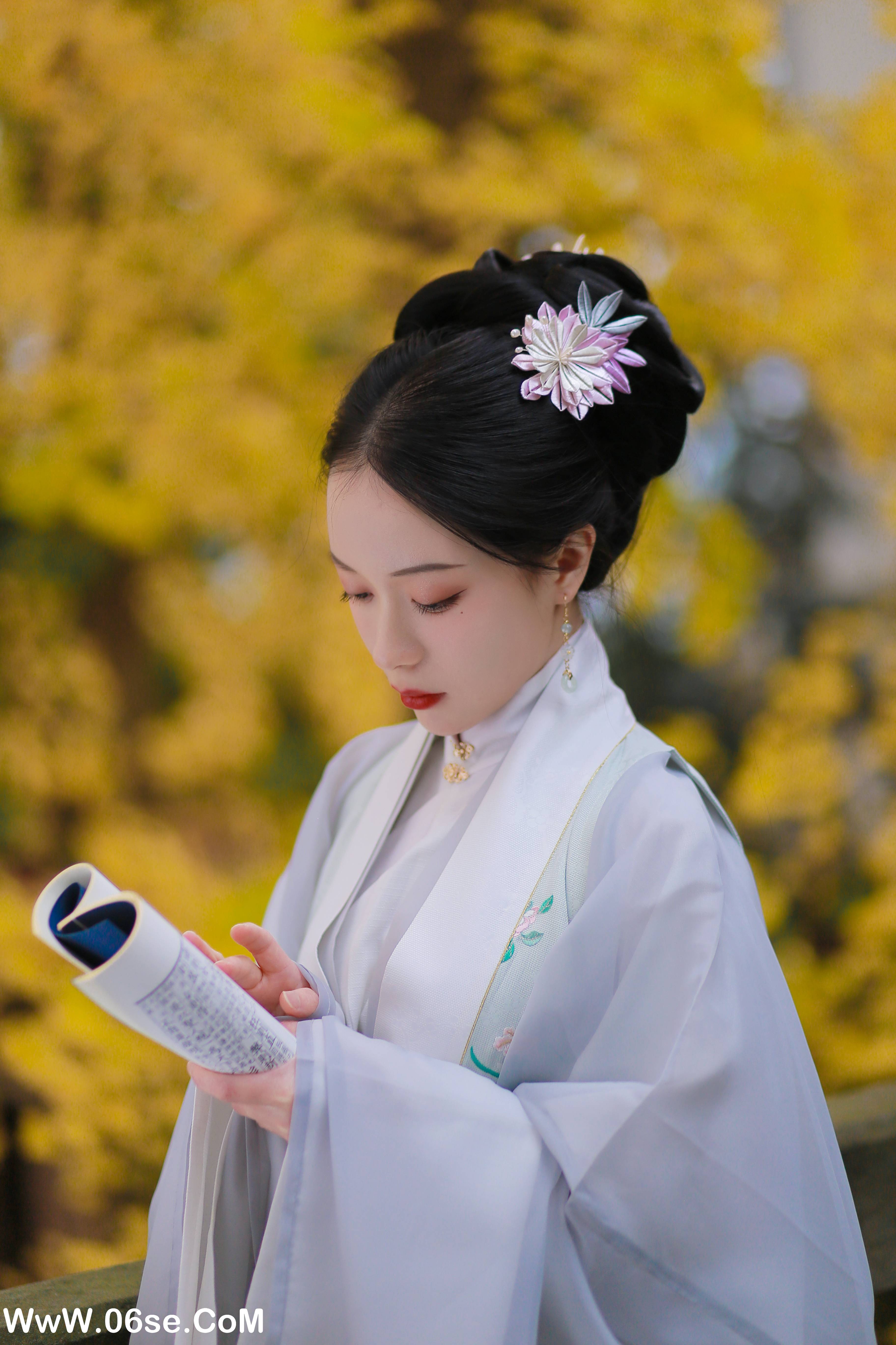 图片[11]-[YITUYU艺图语]2022.02.17 银杏歌 花泽阮阮[34+1P／353MB]-六色网