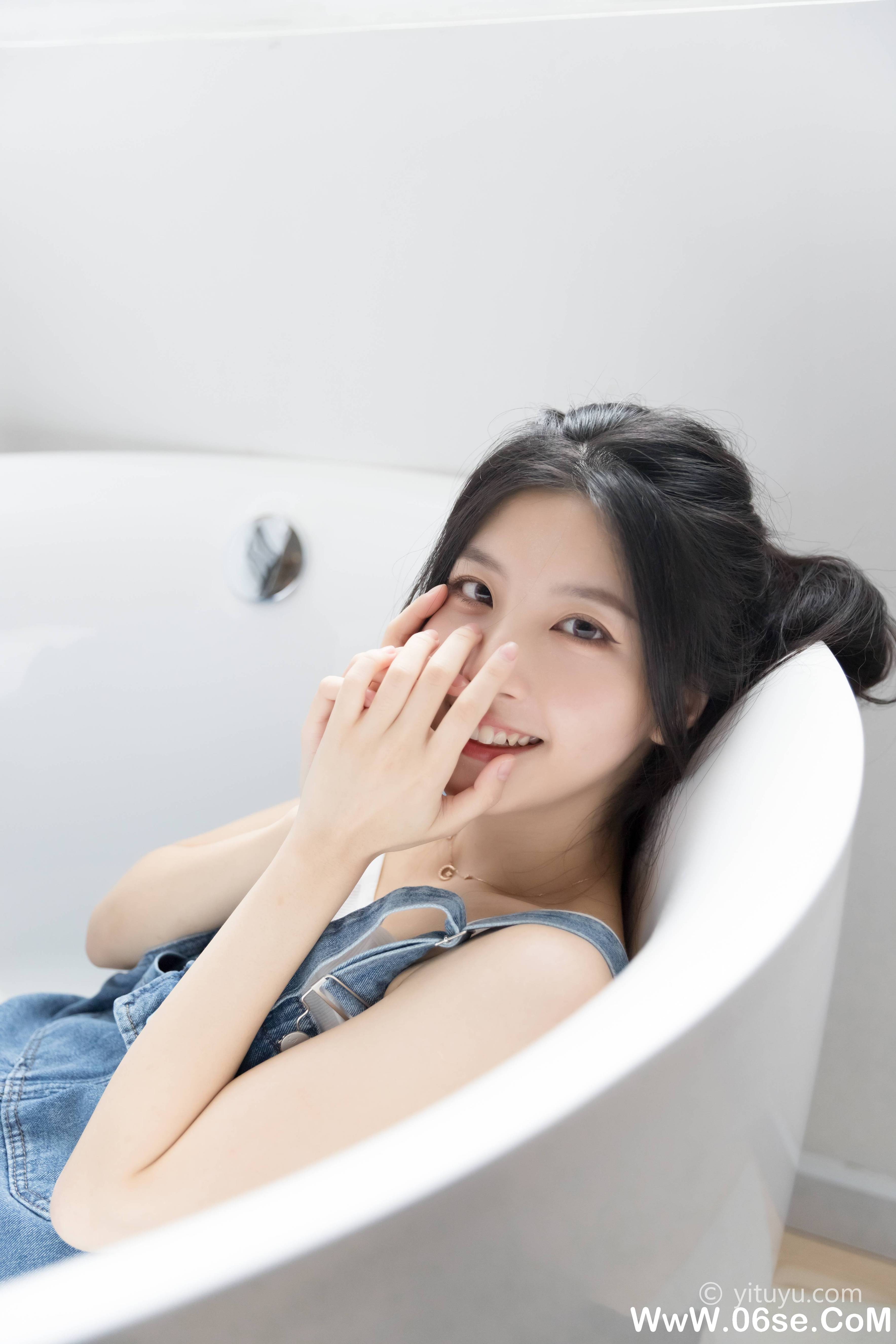 图片[24]-[YITUYU艺图语]2021.04.21 蓝色牛仔裤 小铟[24+1P／293MB]-六色网