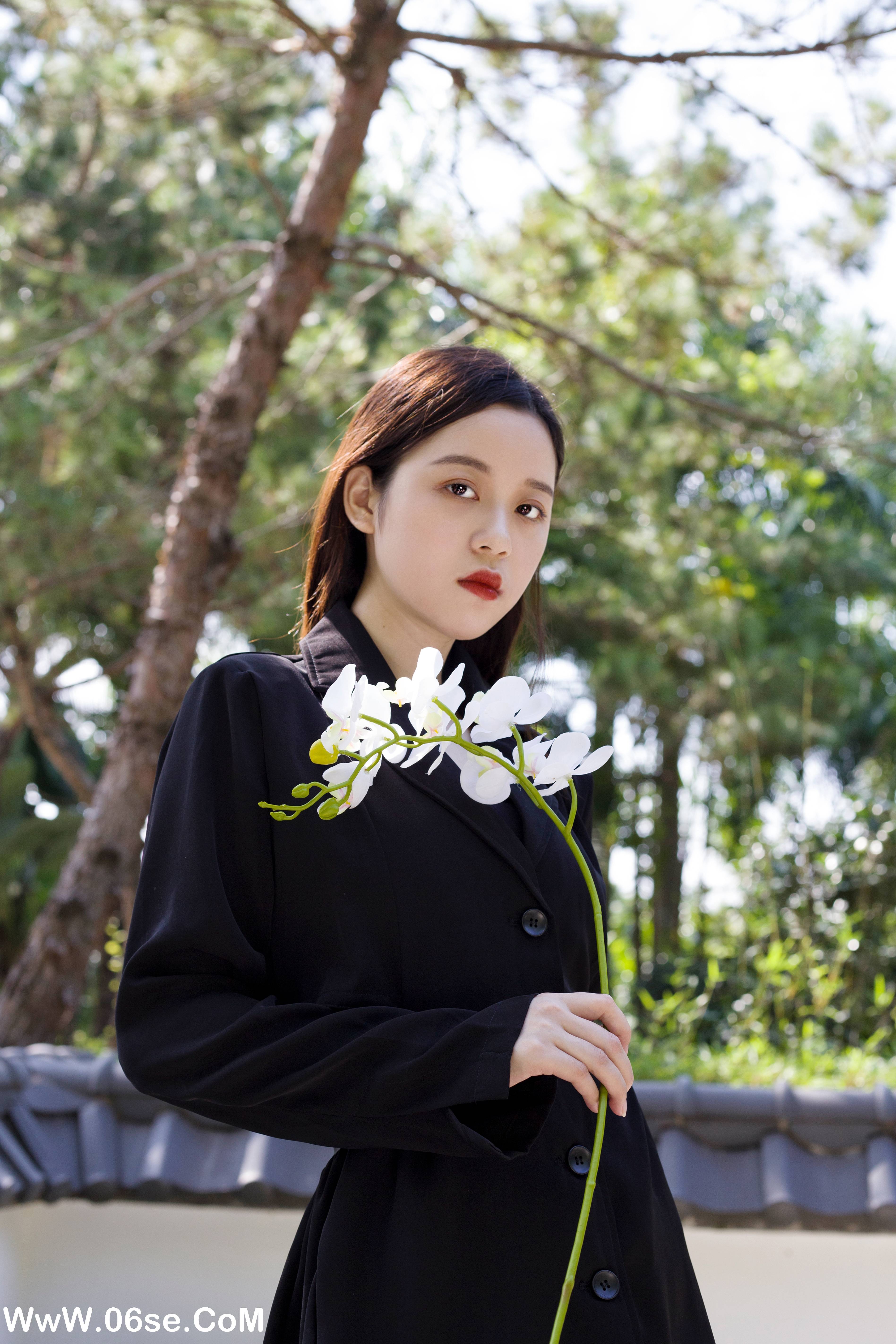图片[29]-[YITUYU艺图语]2022.10.17 游园 SouyuLam[30+1P／309MB]-六色网