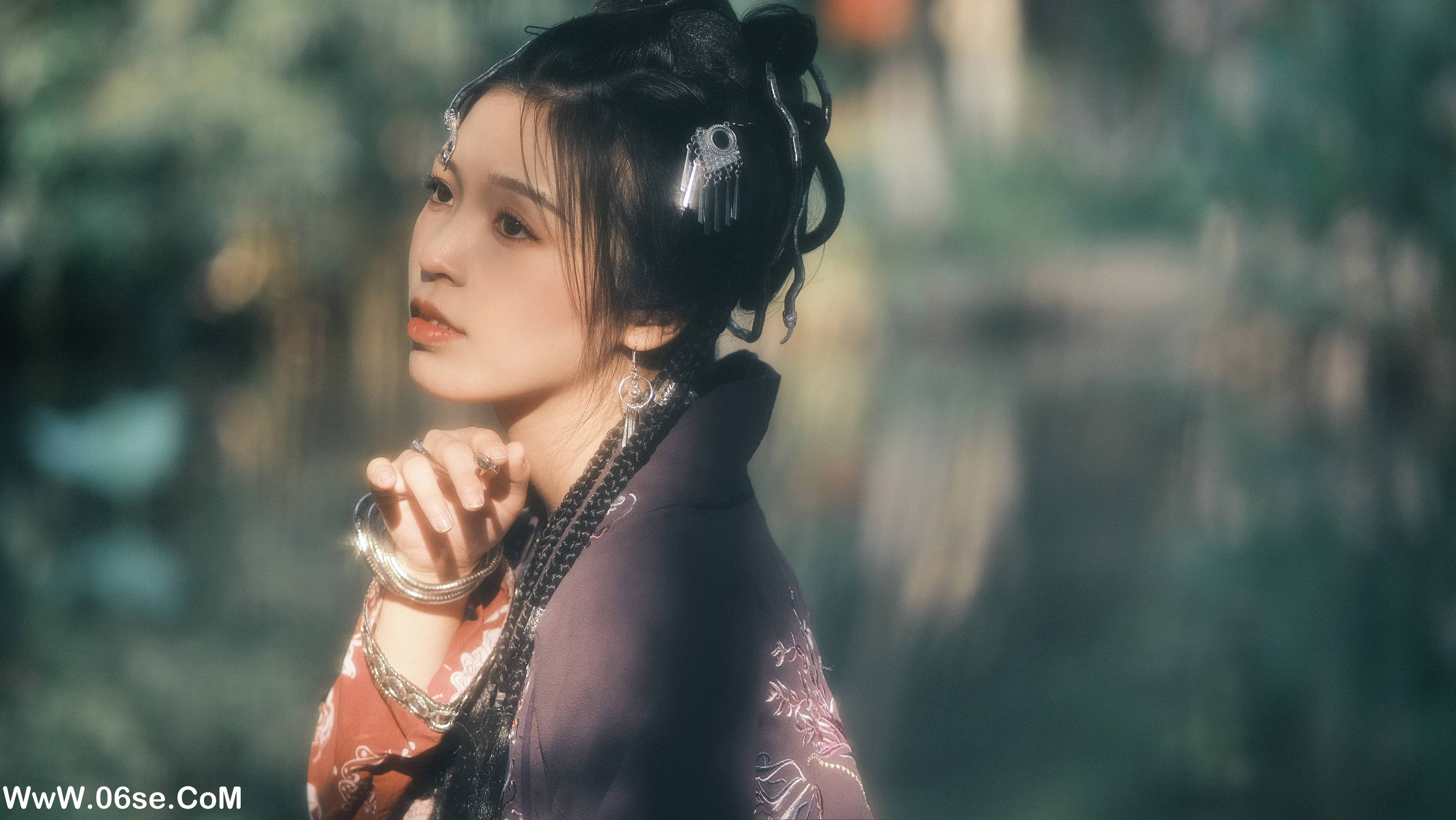 图片[26]-[YITUYU艺图语]2022.07.08 苗家姑娘 proyhine[27+1P／335MB]-六色网