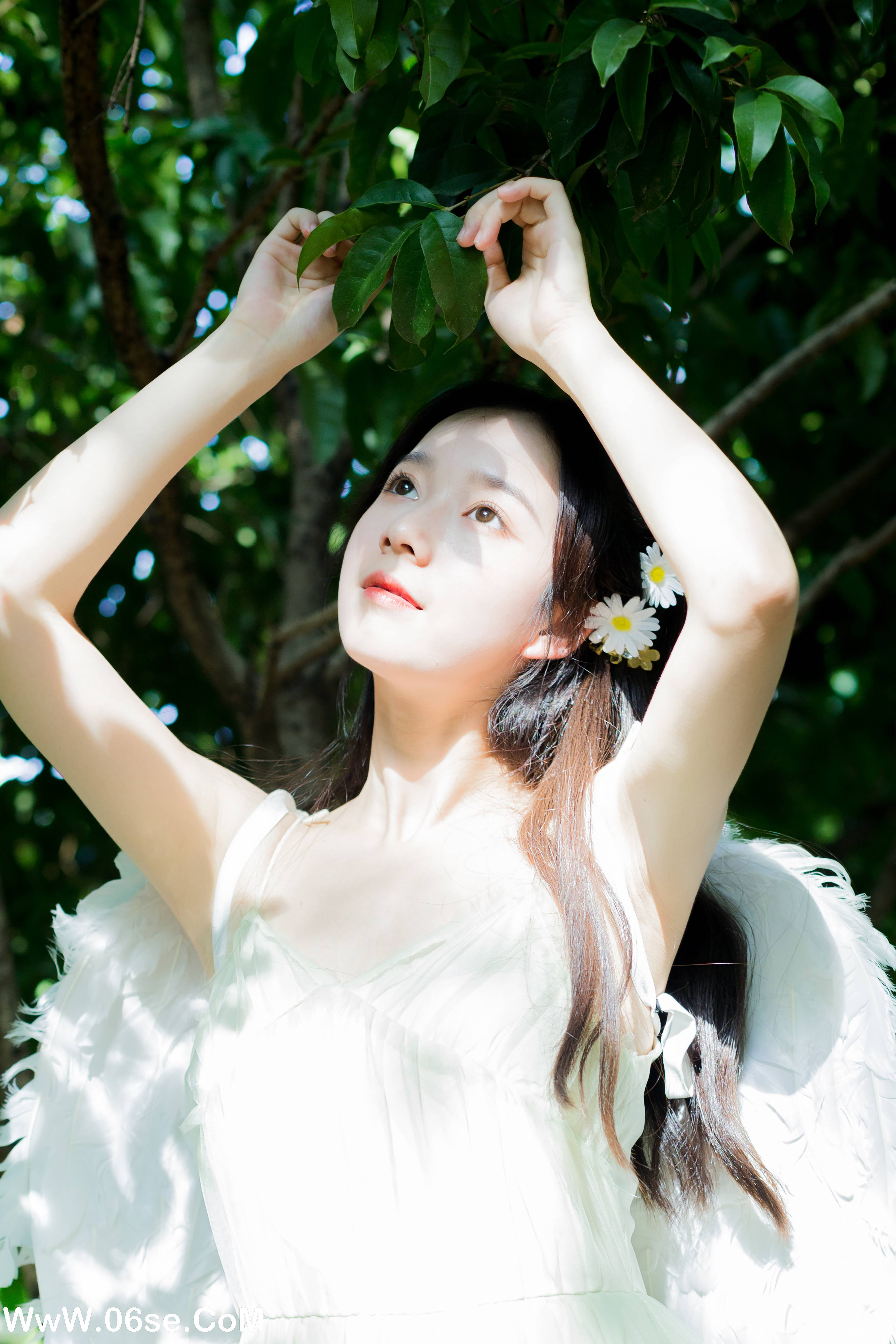 图片[2]-[YITUYU艺图语]2022.10.03 夏末的精灵 戈曼妮Nini[32+1P／314MB]-六色网