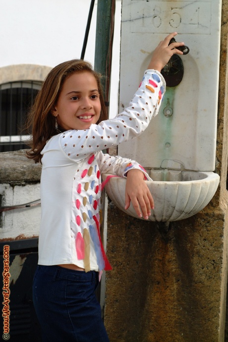 [Image: ab03b36b5b241ffce1160.jpg]