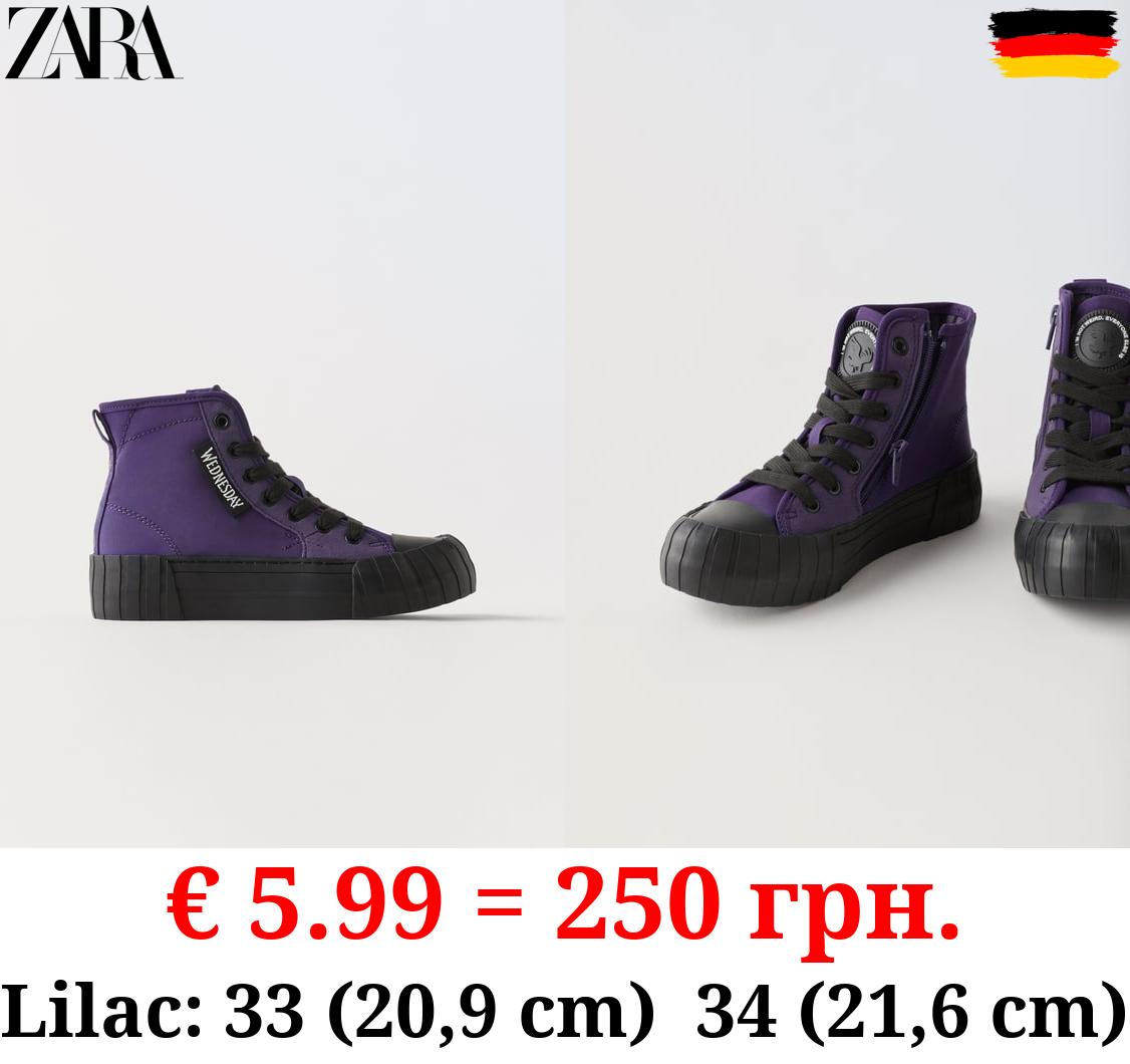 WEDNESDAY © HIGH-TOP SNEAKERS