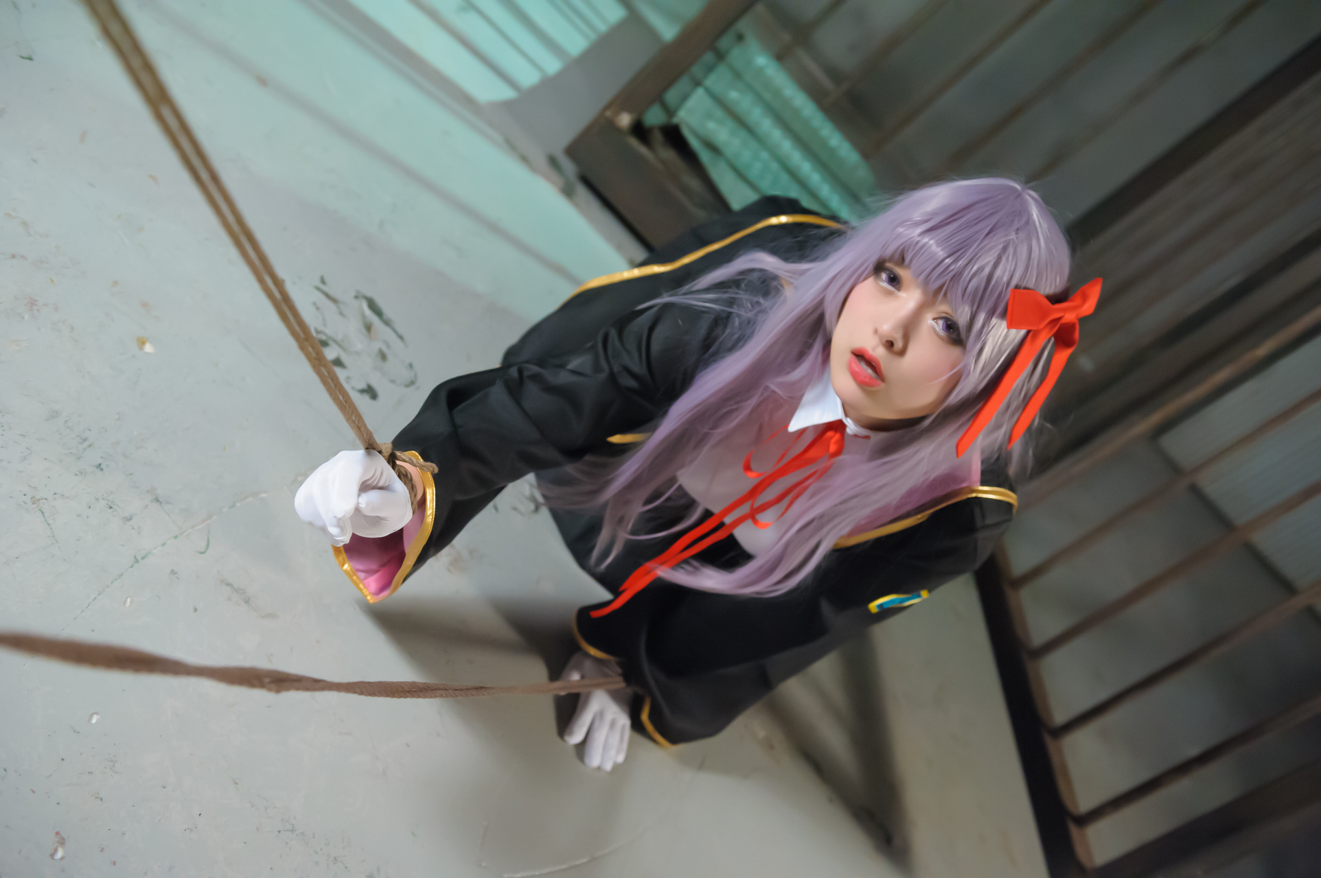 あなたが好きなのは？ダークな世界観で緊縛されている少女 28