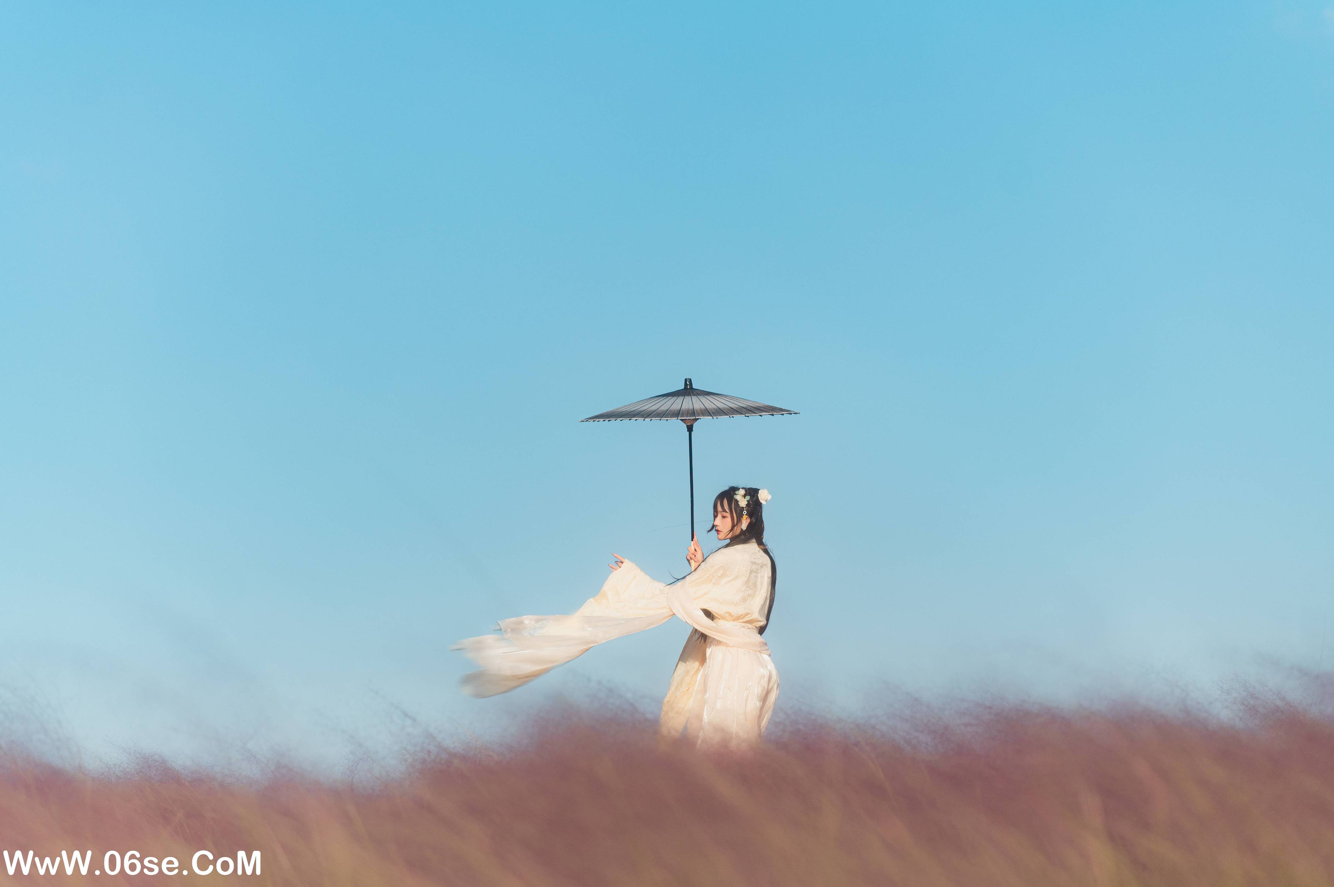 图片[23]-[YITUYU艺图语]2022.06.26 秋风动情 兔子Zzz不吃胡萝卜[28P-286.7M]-六色网