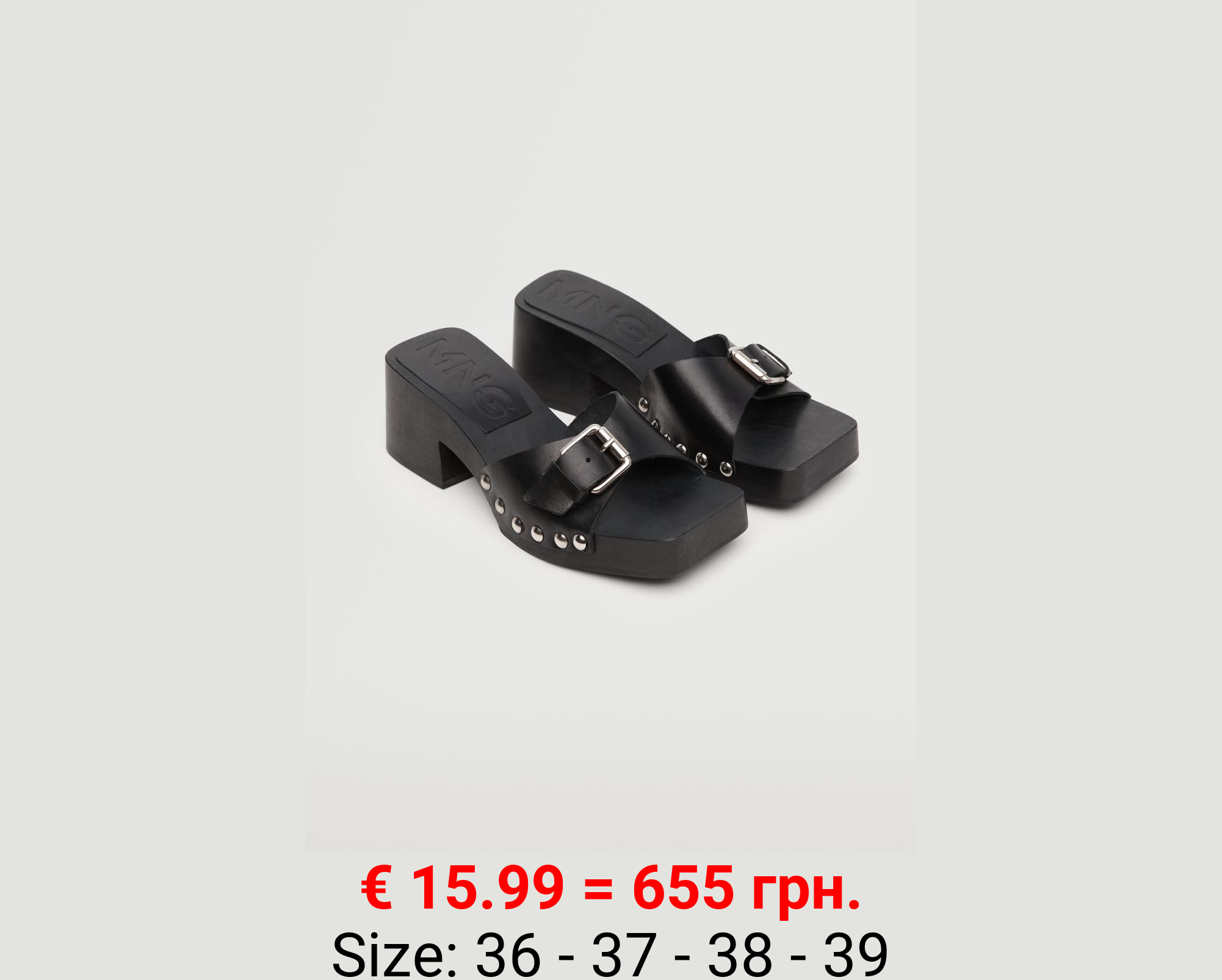 Sandalia piel tachuelas