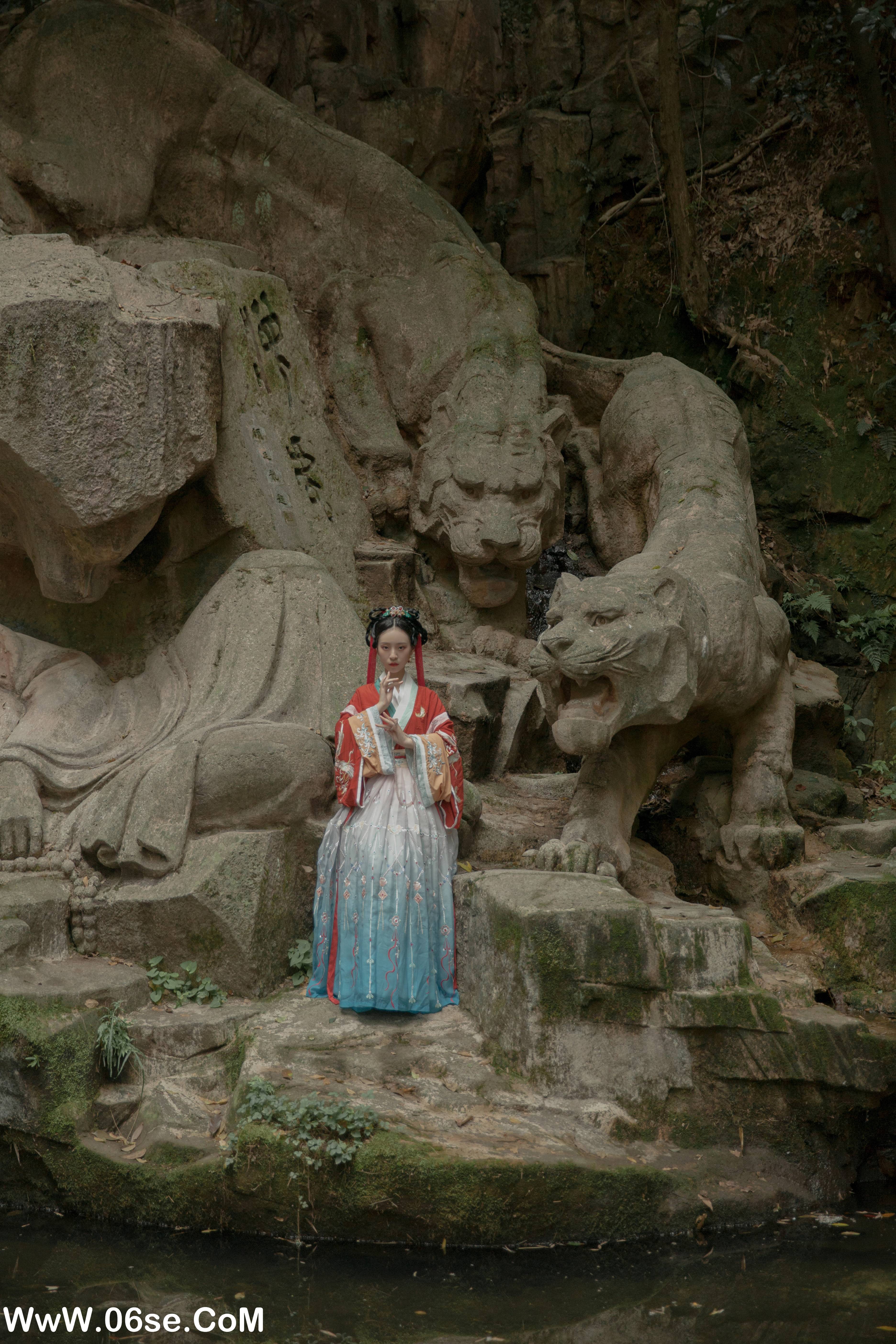 图片[20]-[YITUYU艺图语]2022.09.22 秋风辞 桐丏小棉袄[30+1P／292MB]-六色网