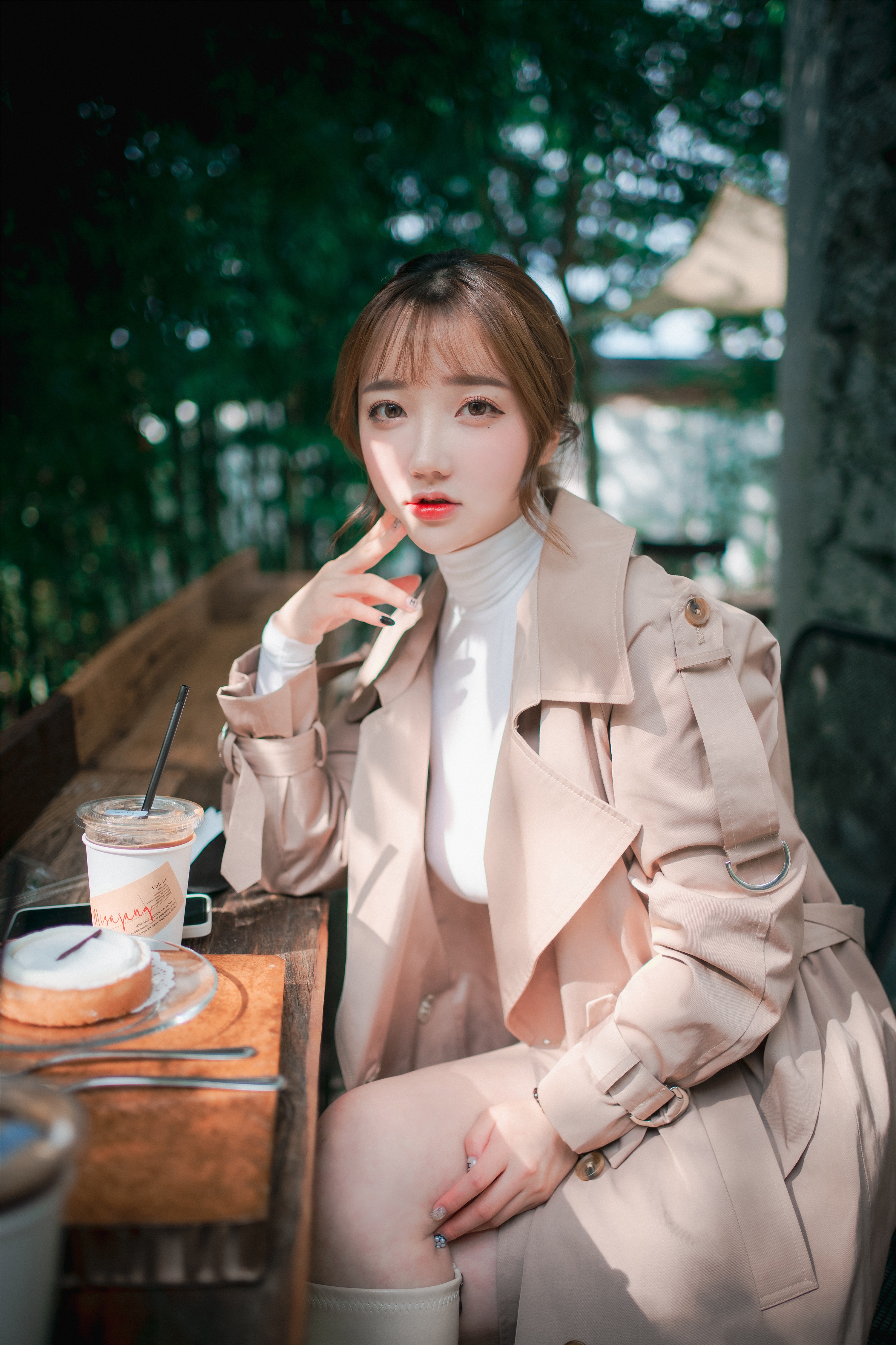 DJAWA Photo - Son Ye-Eun (손예은): “A Snap of Intimacy”  160P 2