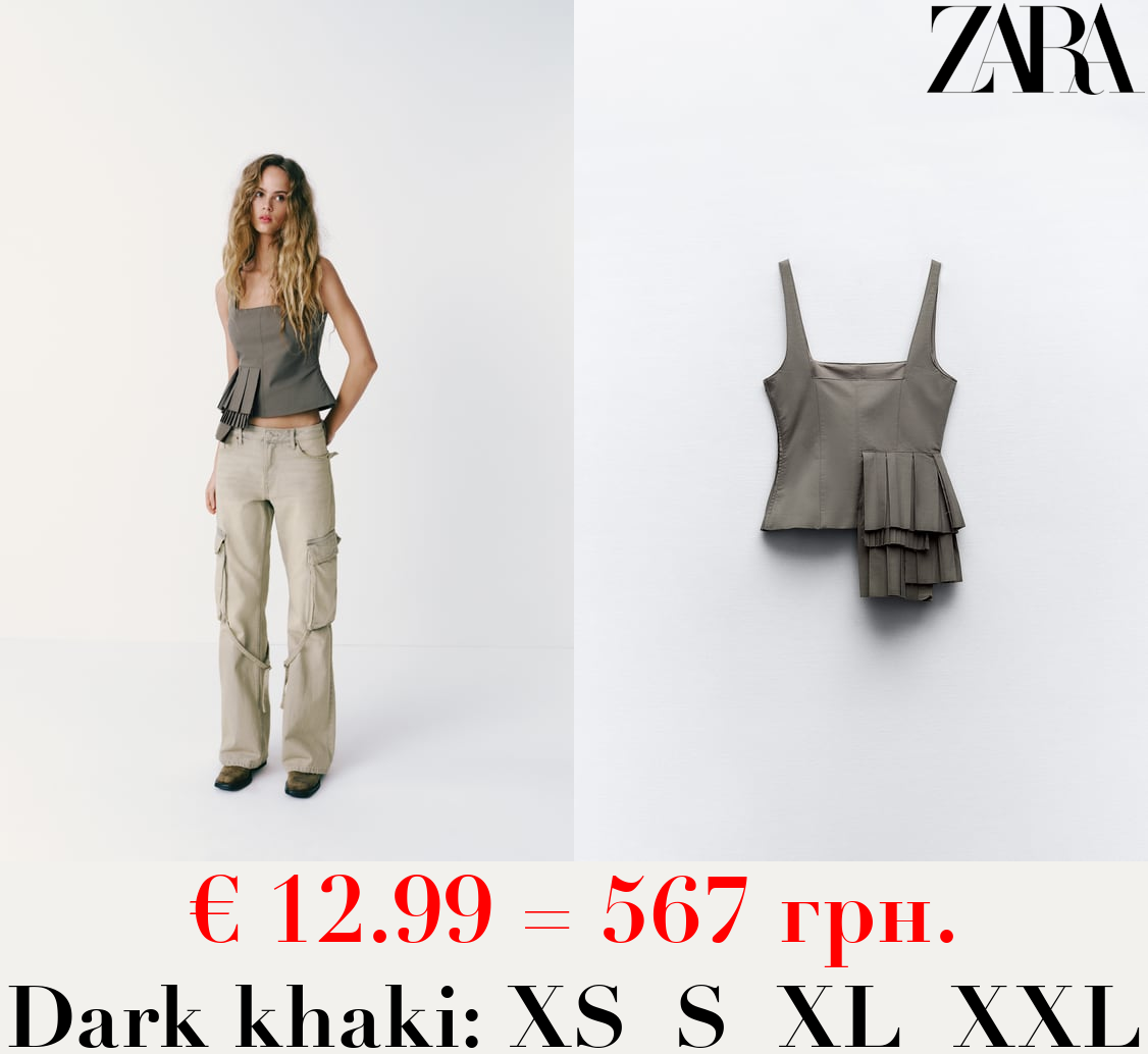 GABARDINE TOP WITH RUFFLES