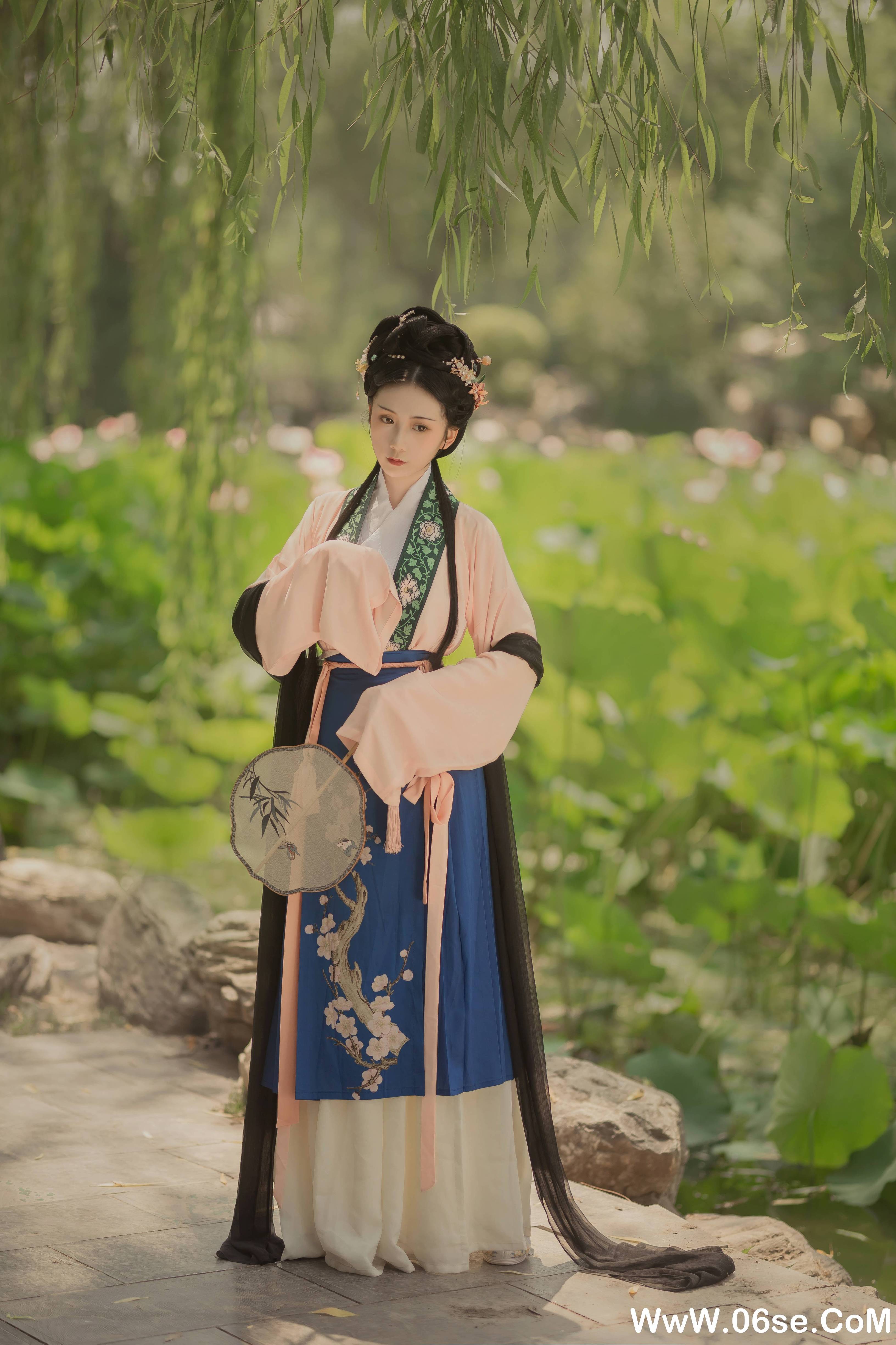 图片[20]-[YITUYU艺图语]2021.12.23 荷叶罗裙 绿绿子[20+1P／106MB]-六色网