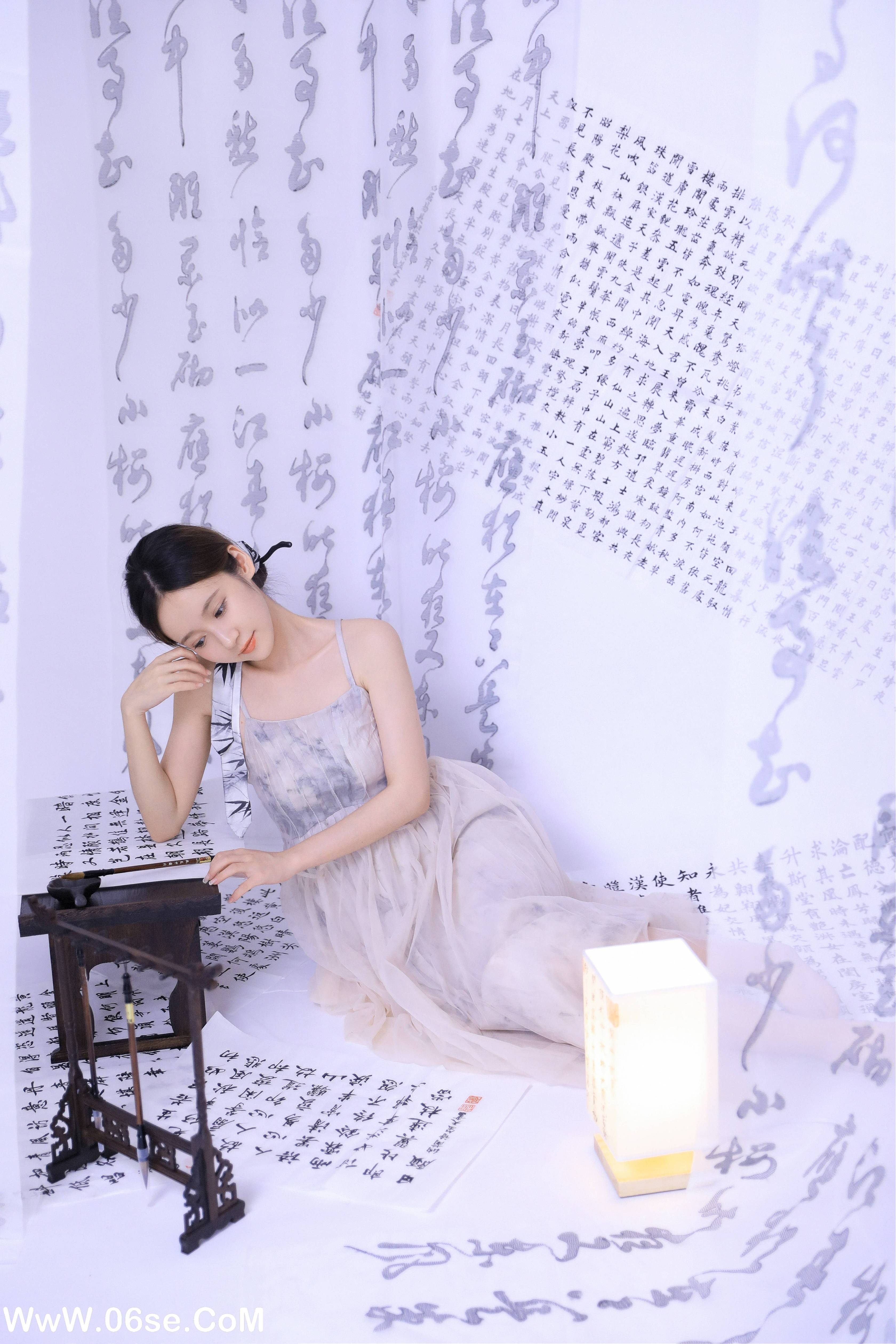 图片[15]-[YITUYU艺图语]2022.11.12 坐看闲庭听书语 不爱奶糖[25+1P／222MB]-六色网