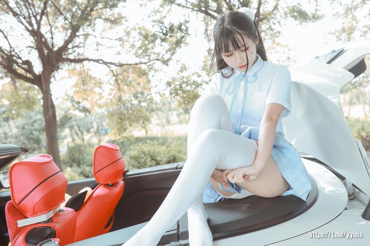 不呆猫 - 白丝过膝袜 [21P+12V] 13
