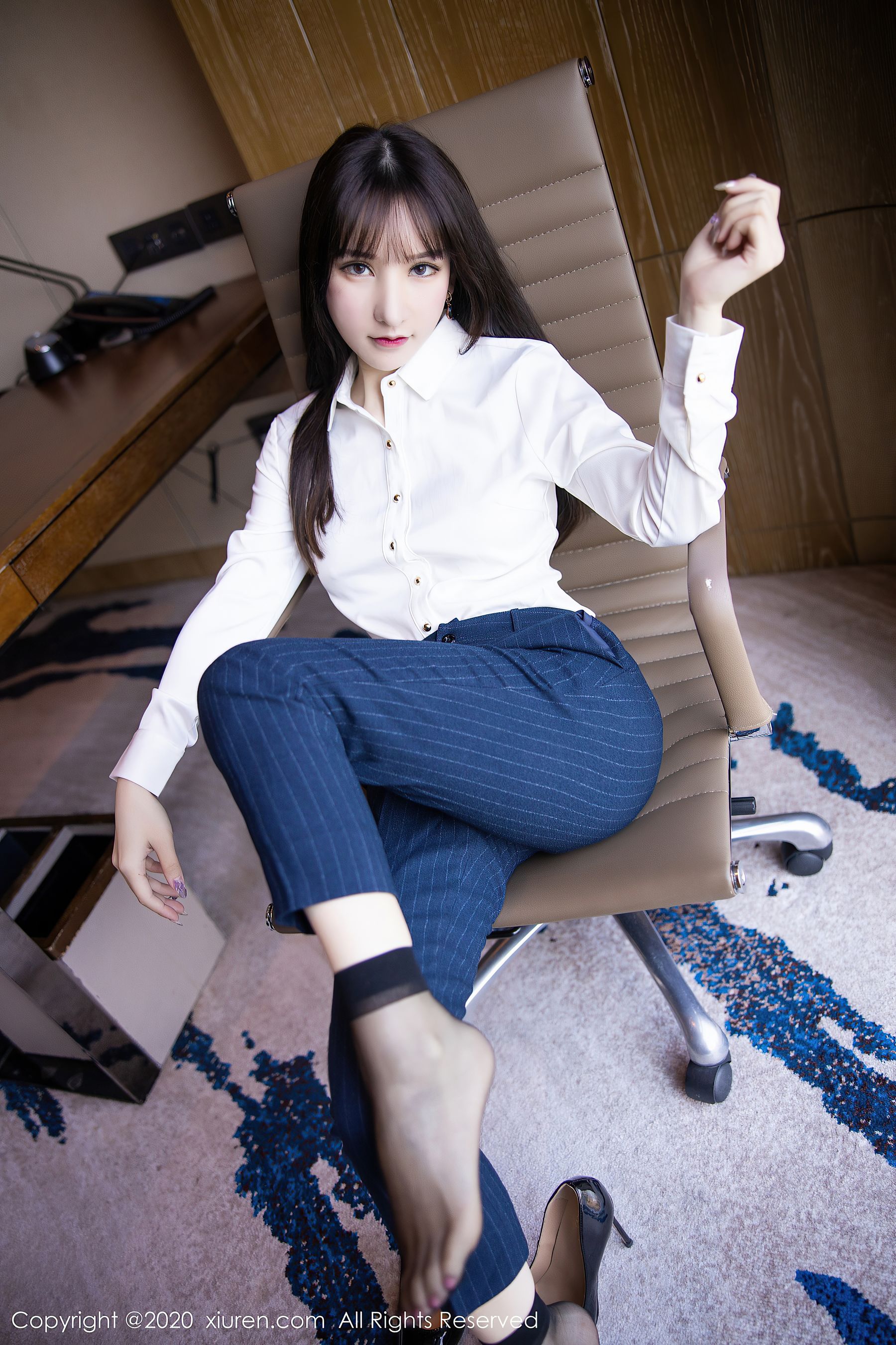 [秀人XiuRen]_No.2356_周于希Sandy-写真图集共71P 7