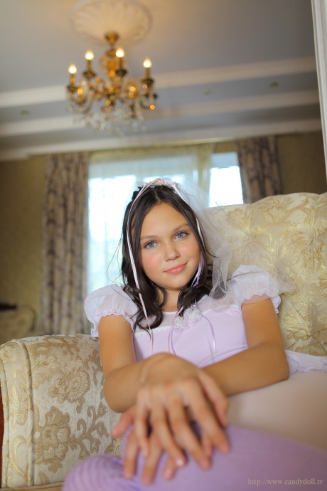 [Image: acccee40b3d559f9ff7d5.jpg]