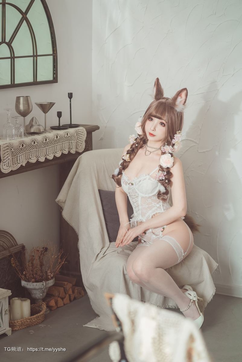 [Cos]凉凉子 - 花涧兔 [44P+8V] 8