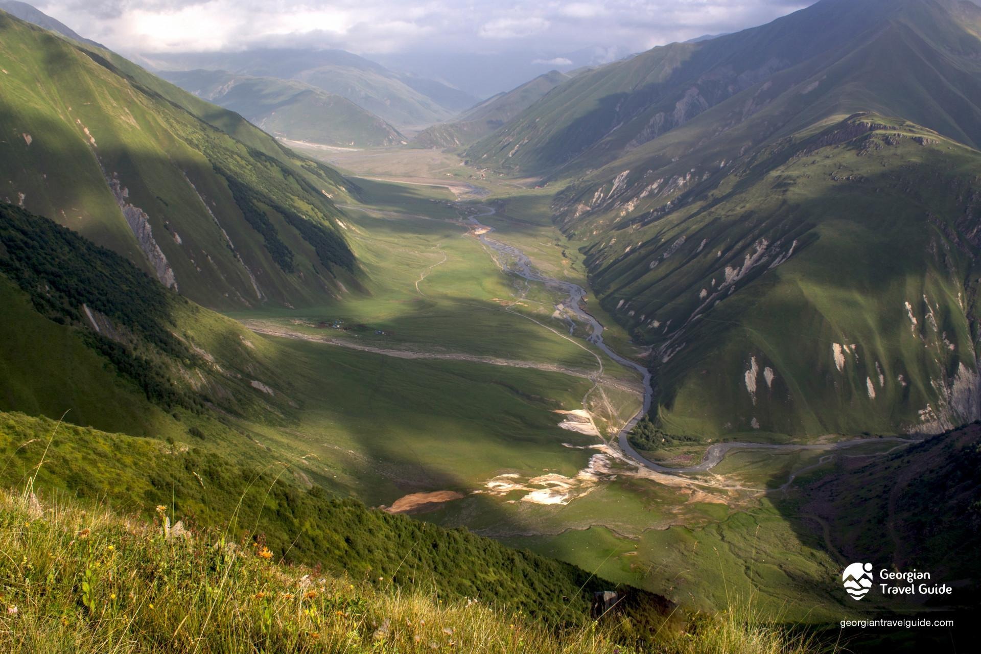 Долина Трусо Казбеги