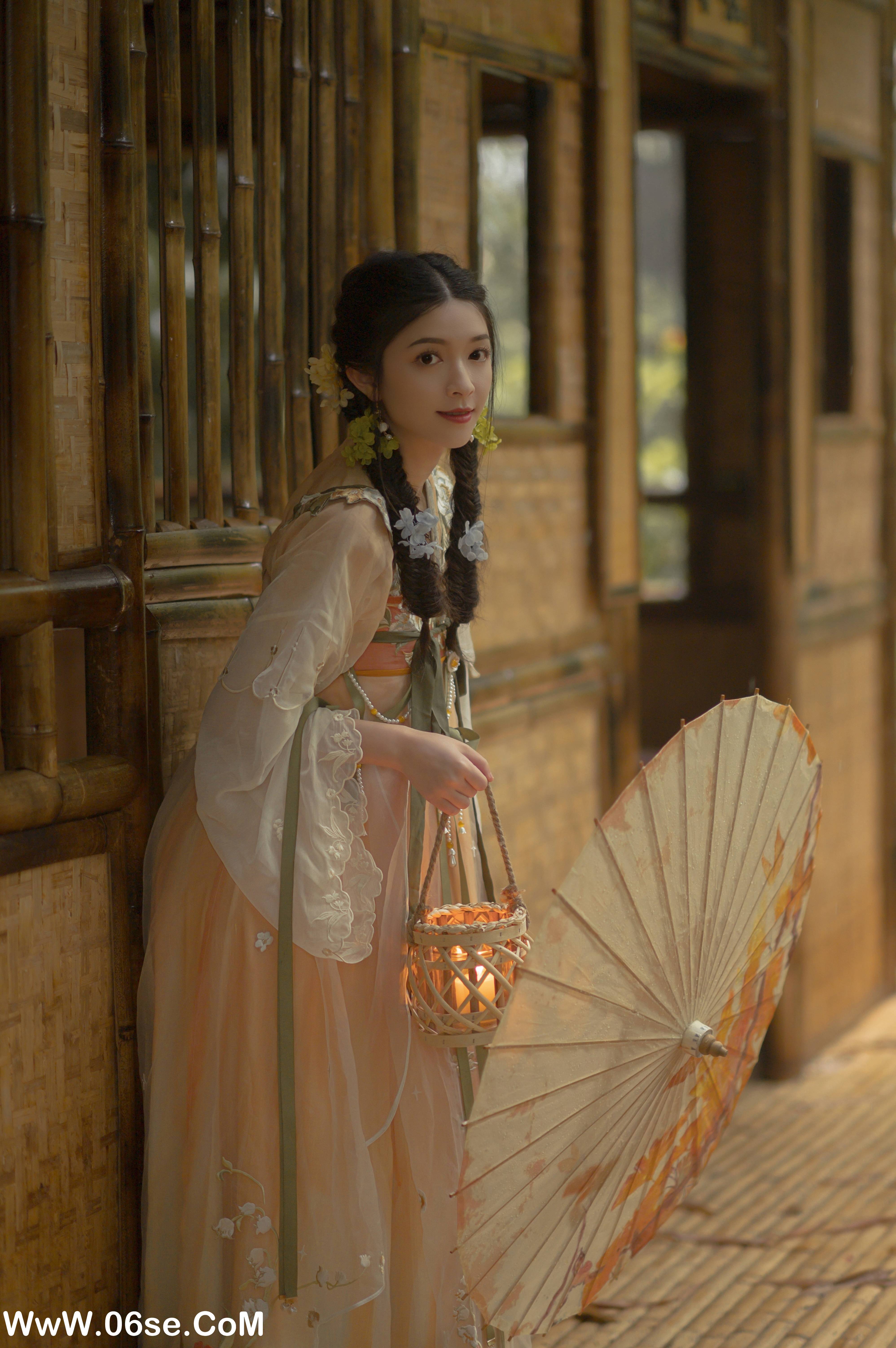 图片[16]-[YITUYU艺图语]2022.07.15 清雾雨 辛冉[29+1P／339MB]-六色网