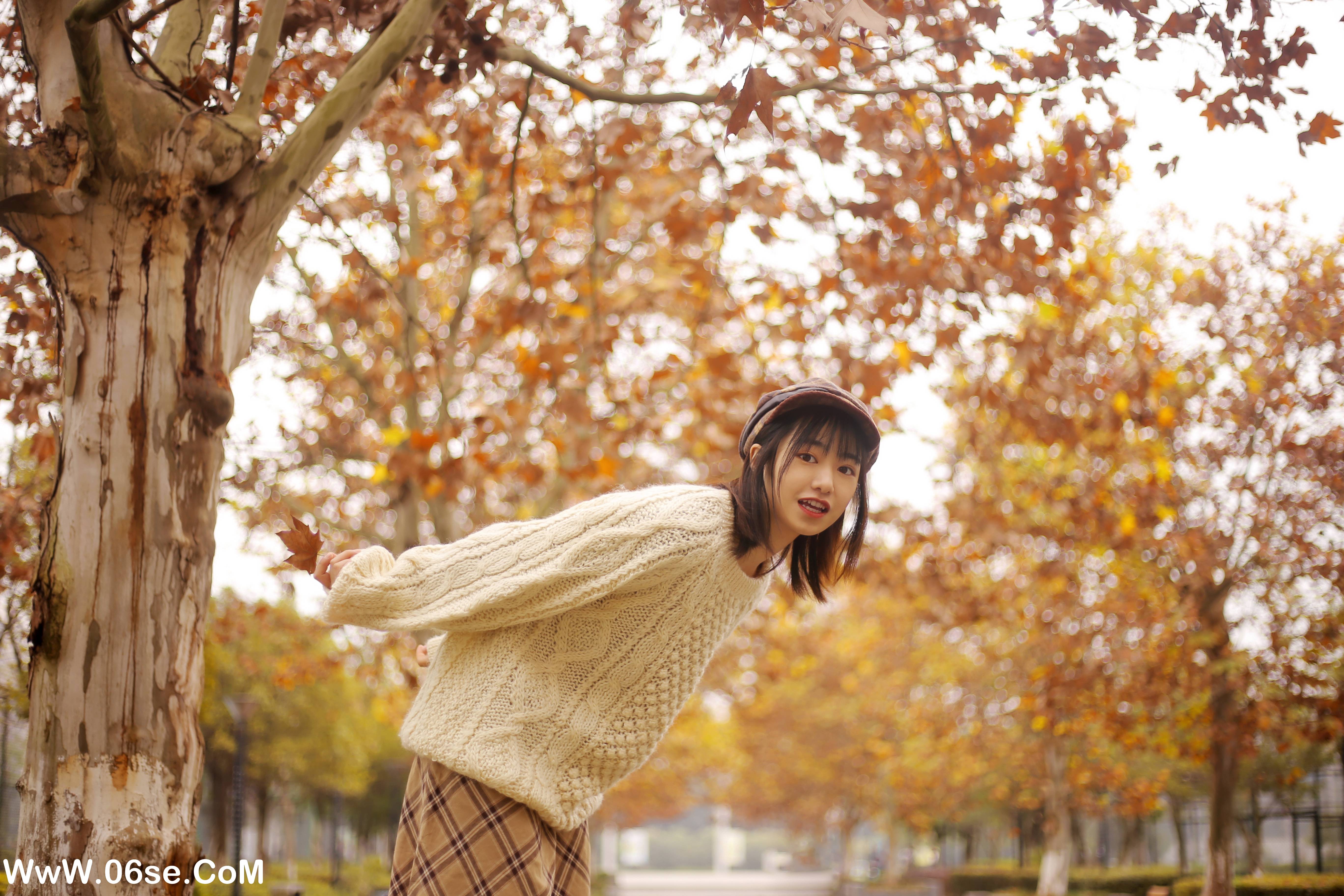 图片[24]-[YITUYU艺图语]2022.10.03 枫叶 panniling[29+1P／346MB]-六色网