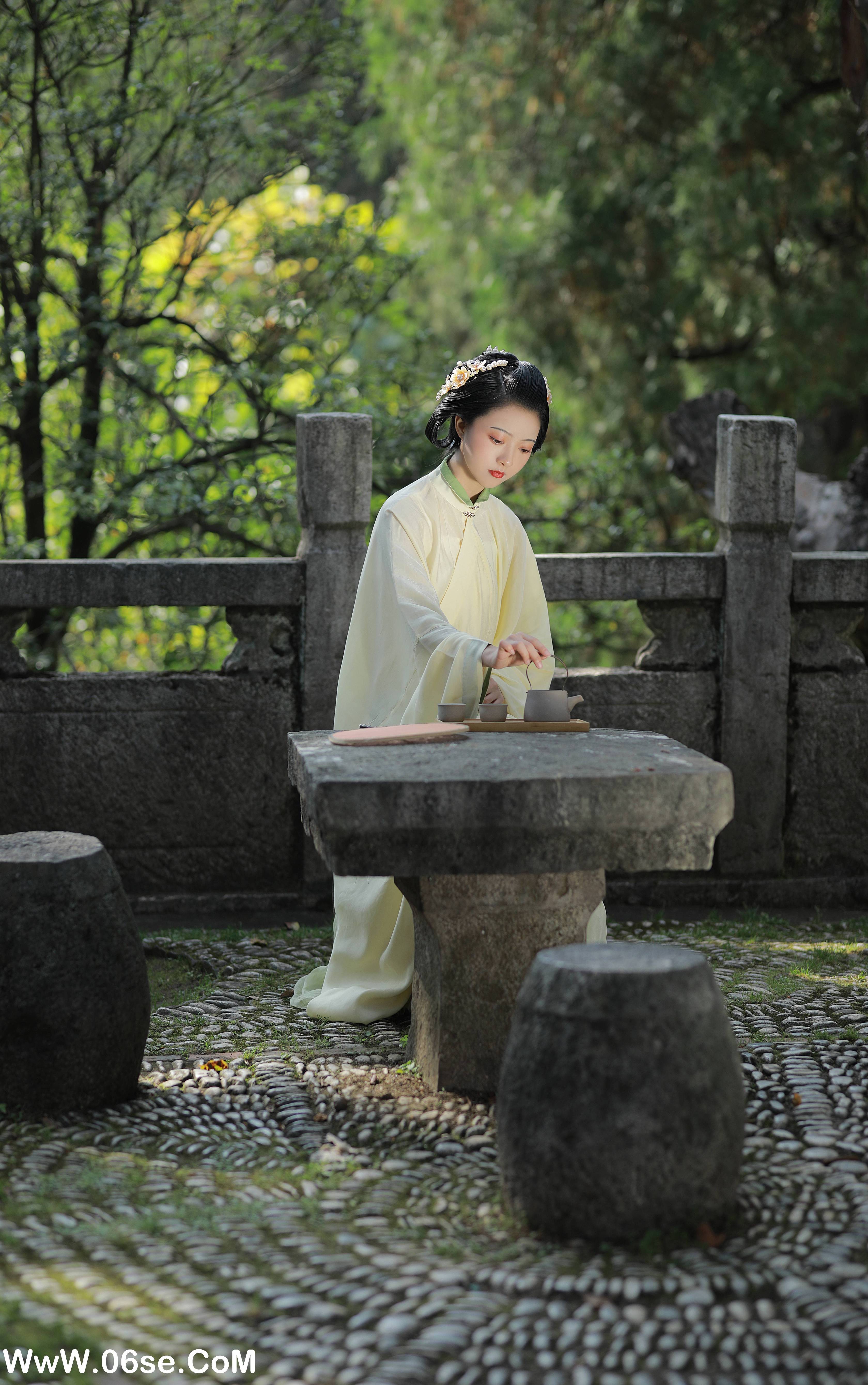 图片[20]-[YITUYU艺图语]2022.11.30 淡淡春山 YunFleur[39+1P／747MB]-六色网