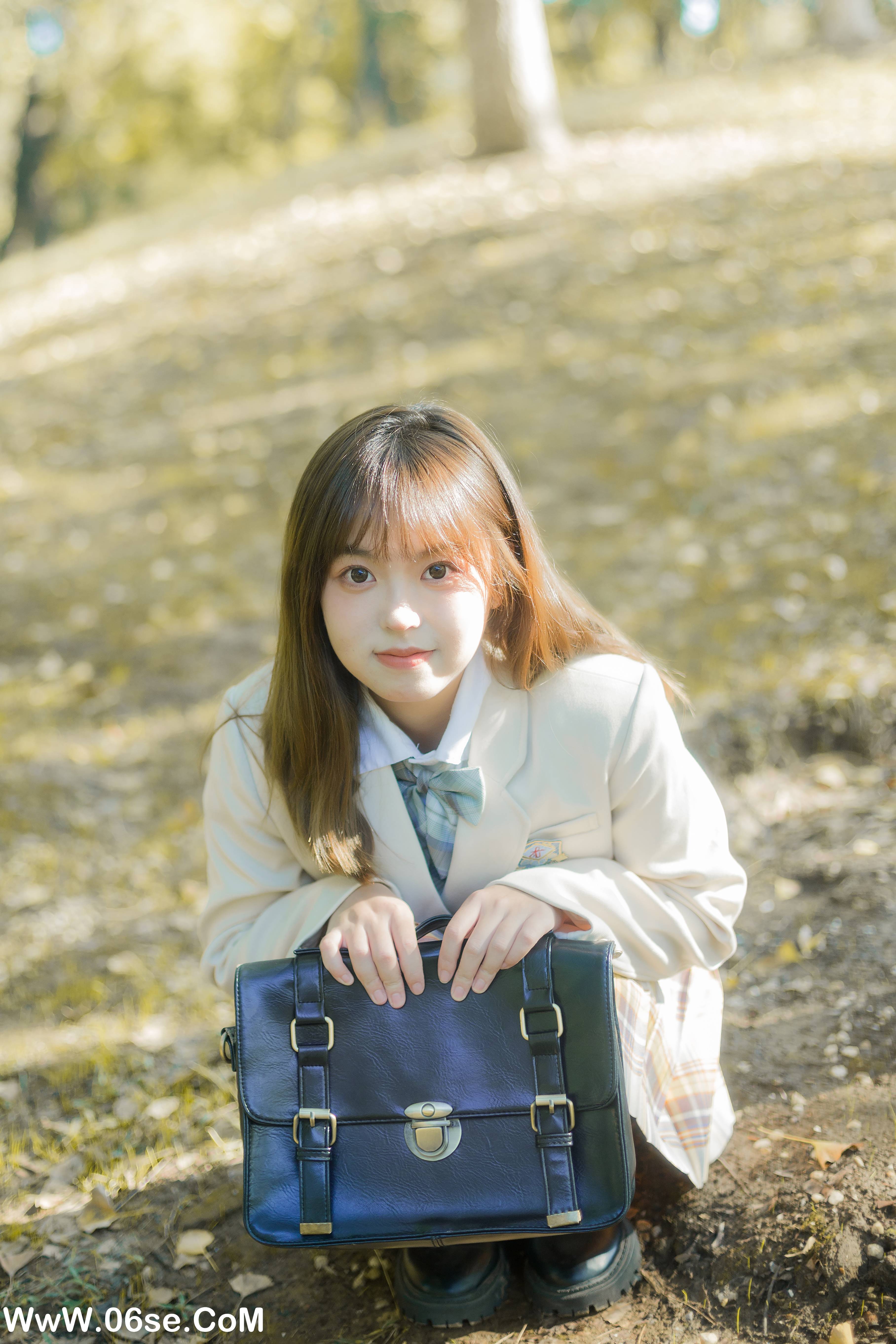 图片[21]-[YITUYU艺图语]2022.11.21 奶油味的秋 哈吉麻花[37+1P／355MB]-六色网