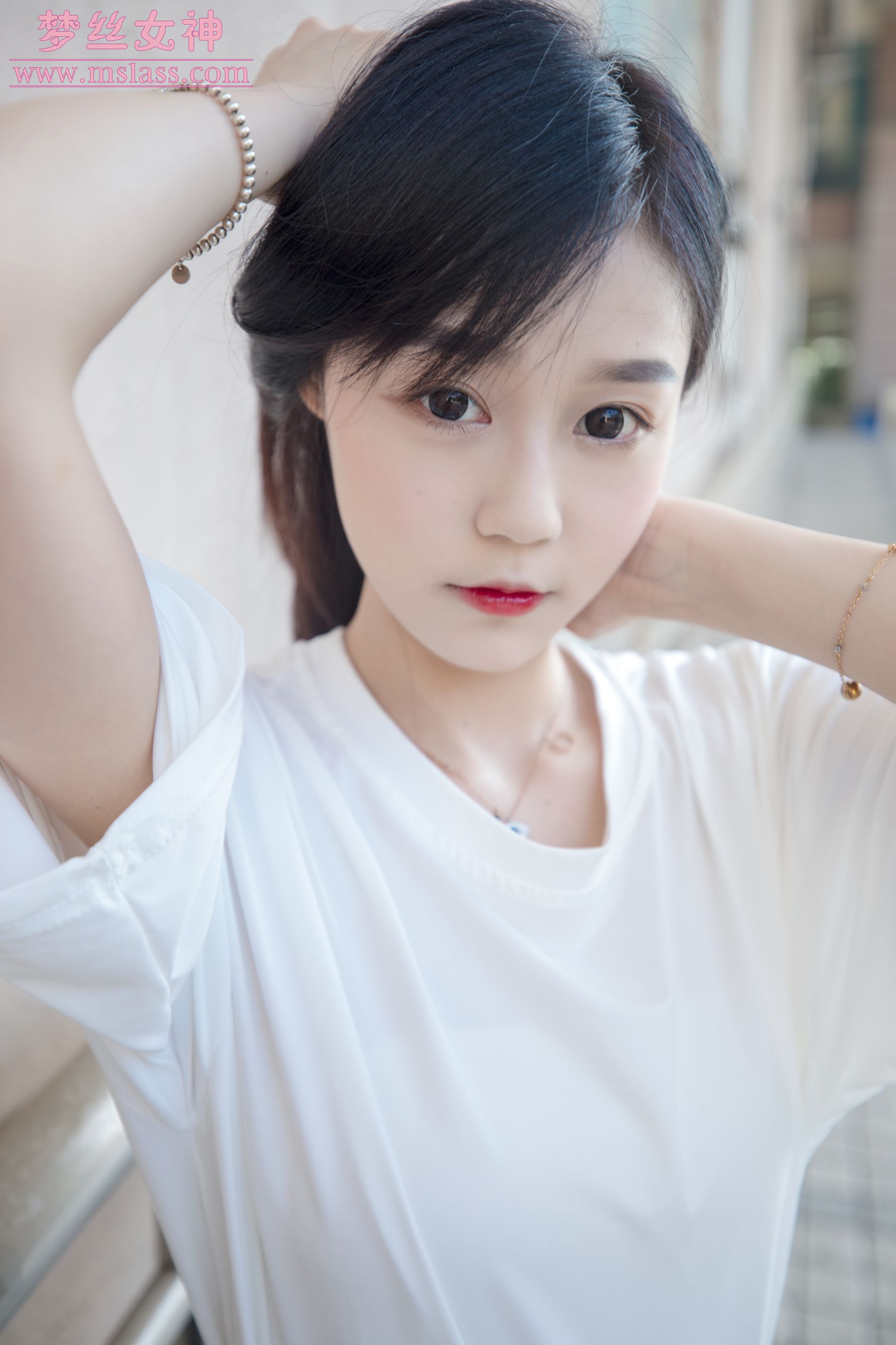 [梦丝女神MSLASS]_灵灵_甜静的明星脸-写真图集共54P 8