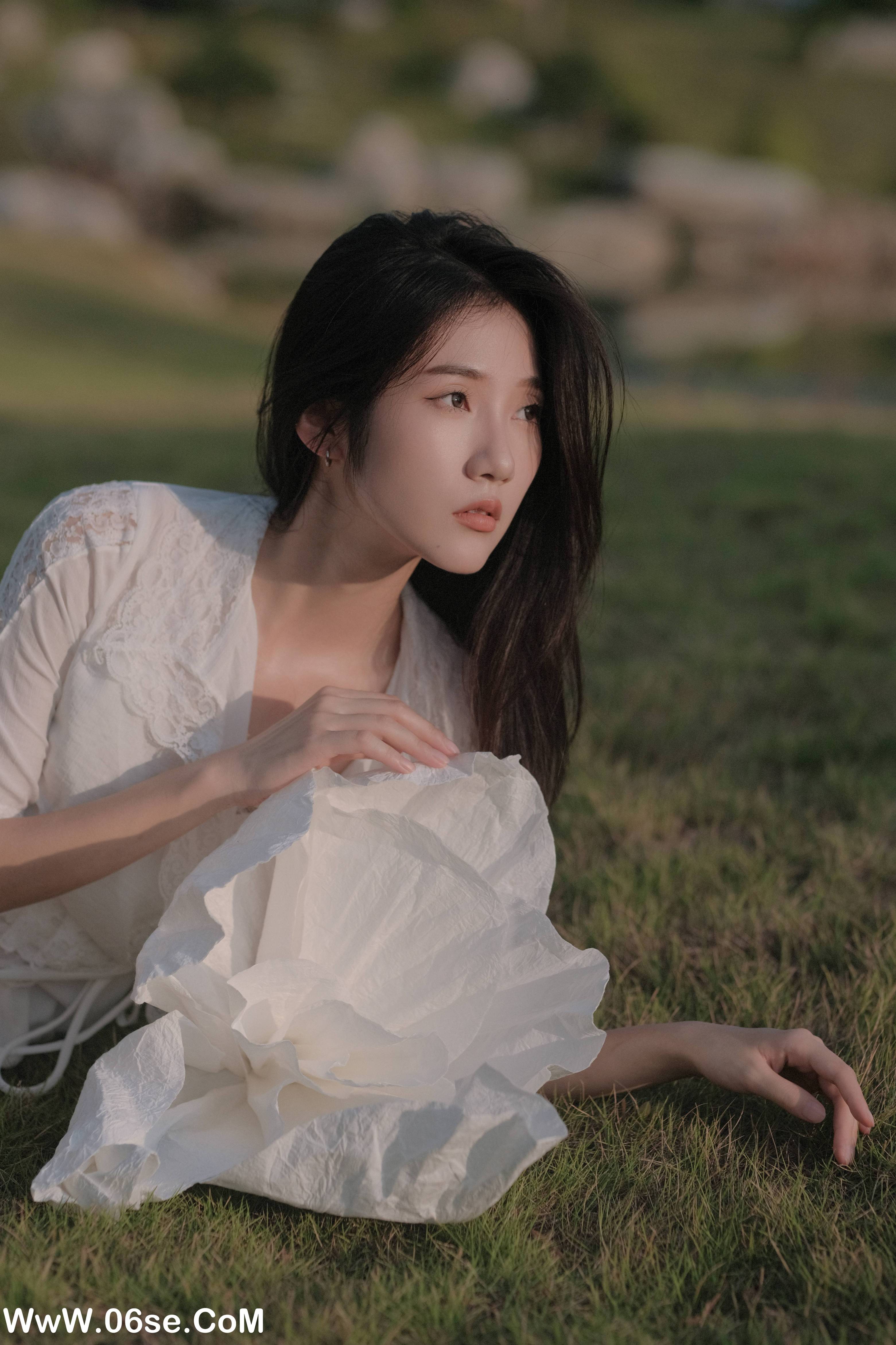 图片[32]-[YITUYU艺图语]2022.11.17 秋风 阿万[45+1P／408MB]-六色网