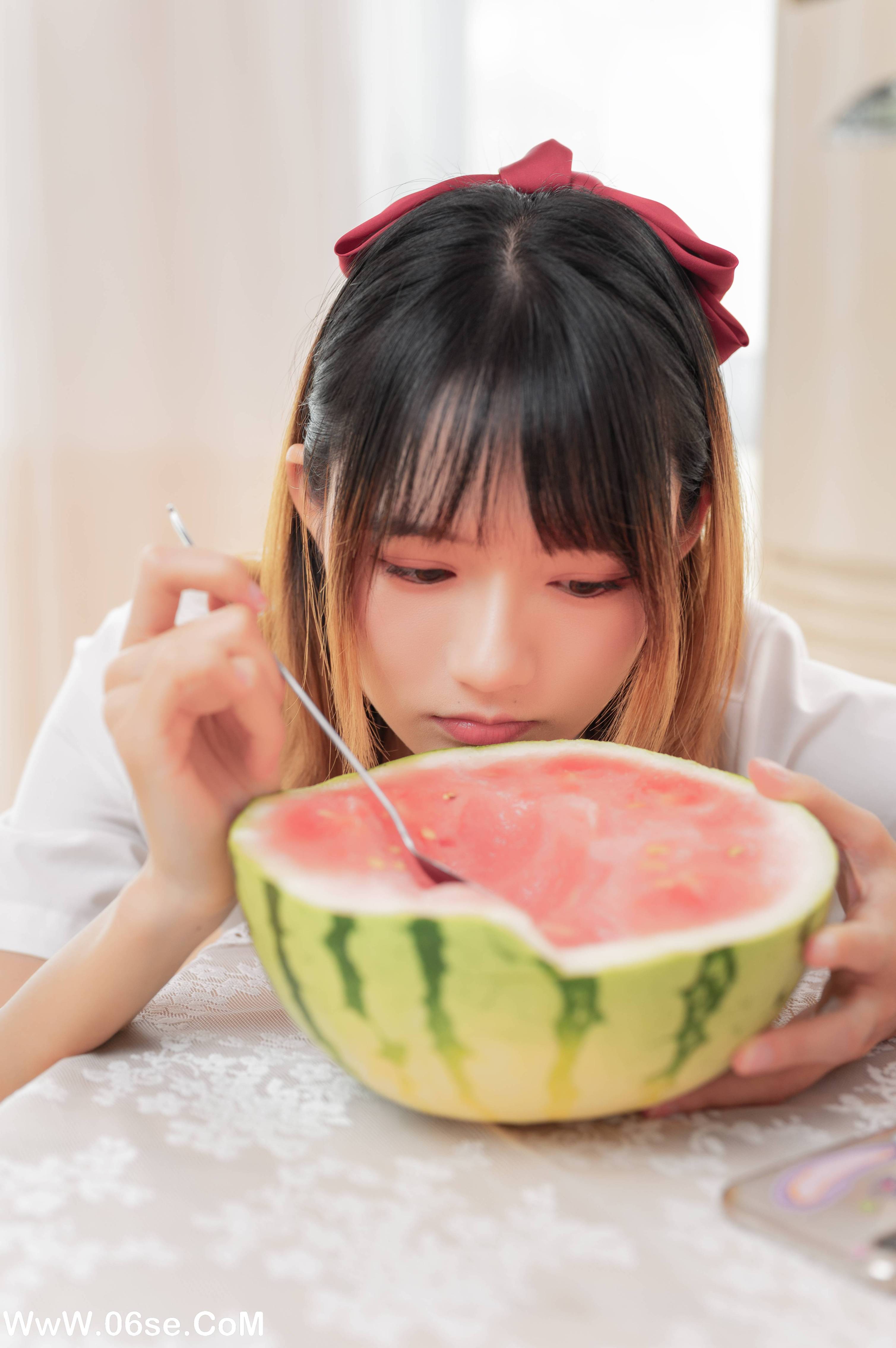 图片[9]-[YITUYU艺图语]2022.05.18 少女心事 兔子Zzz不吃胡萝卜[32P-243.1 MB]-六色网