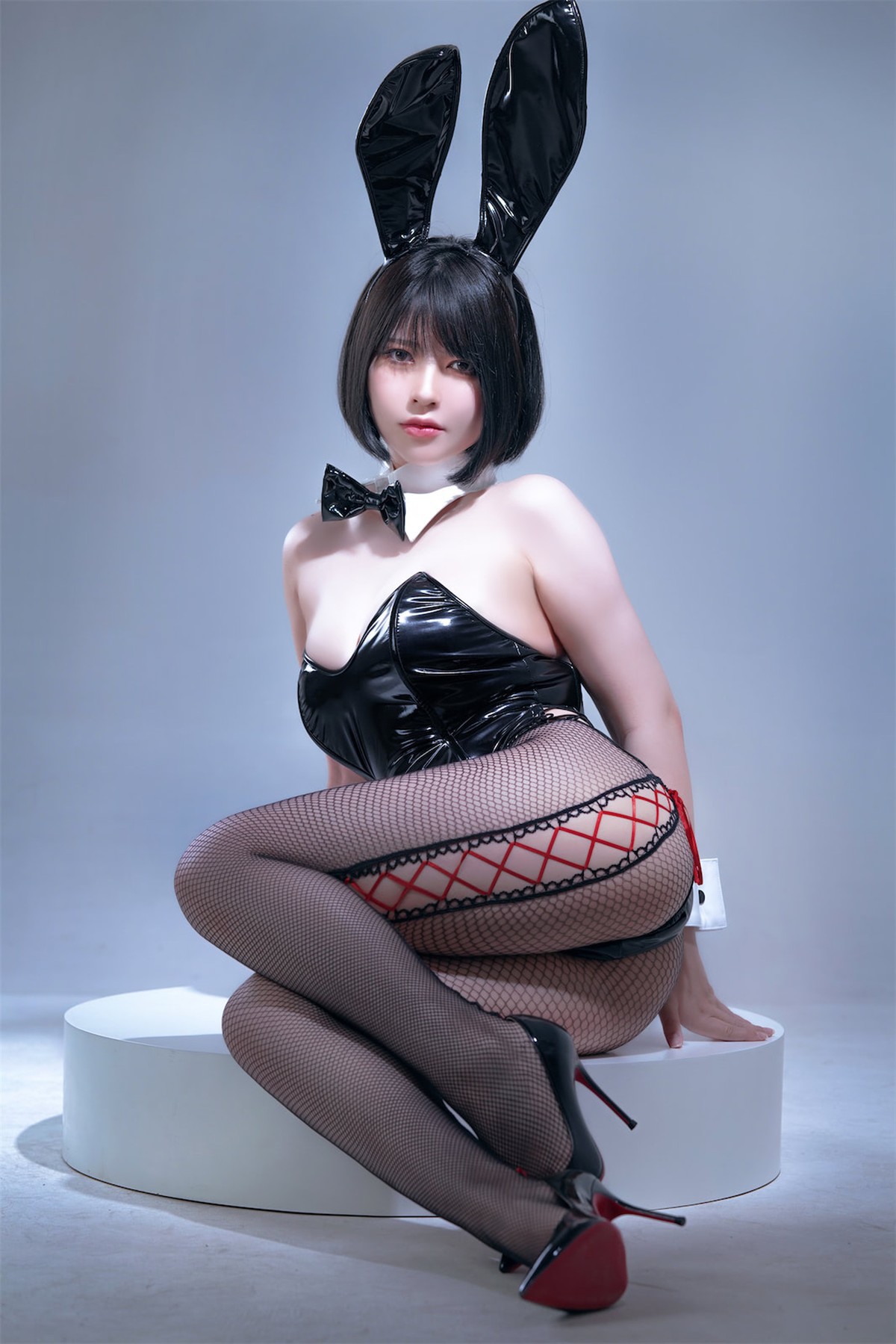 Cosplay 半半子 Bunny 6