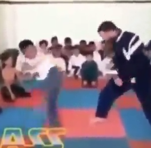 Un maestro indiferente
