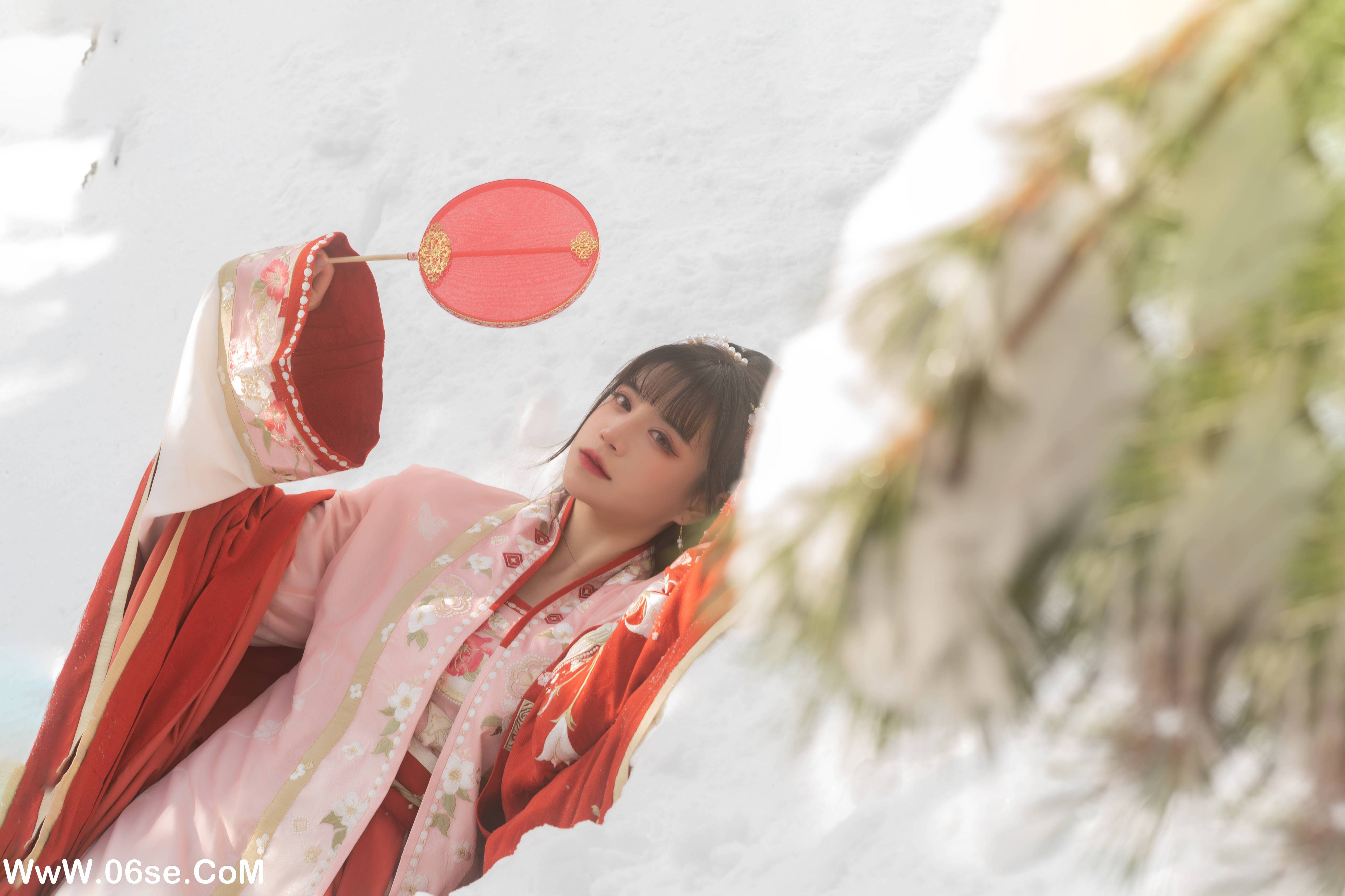 图片[26]-[YITUYU艺图语]2022.06.07 踏雪 贰加六[26P-245.78MB]-六色网