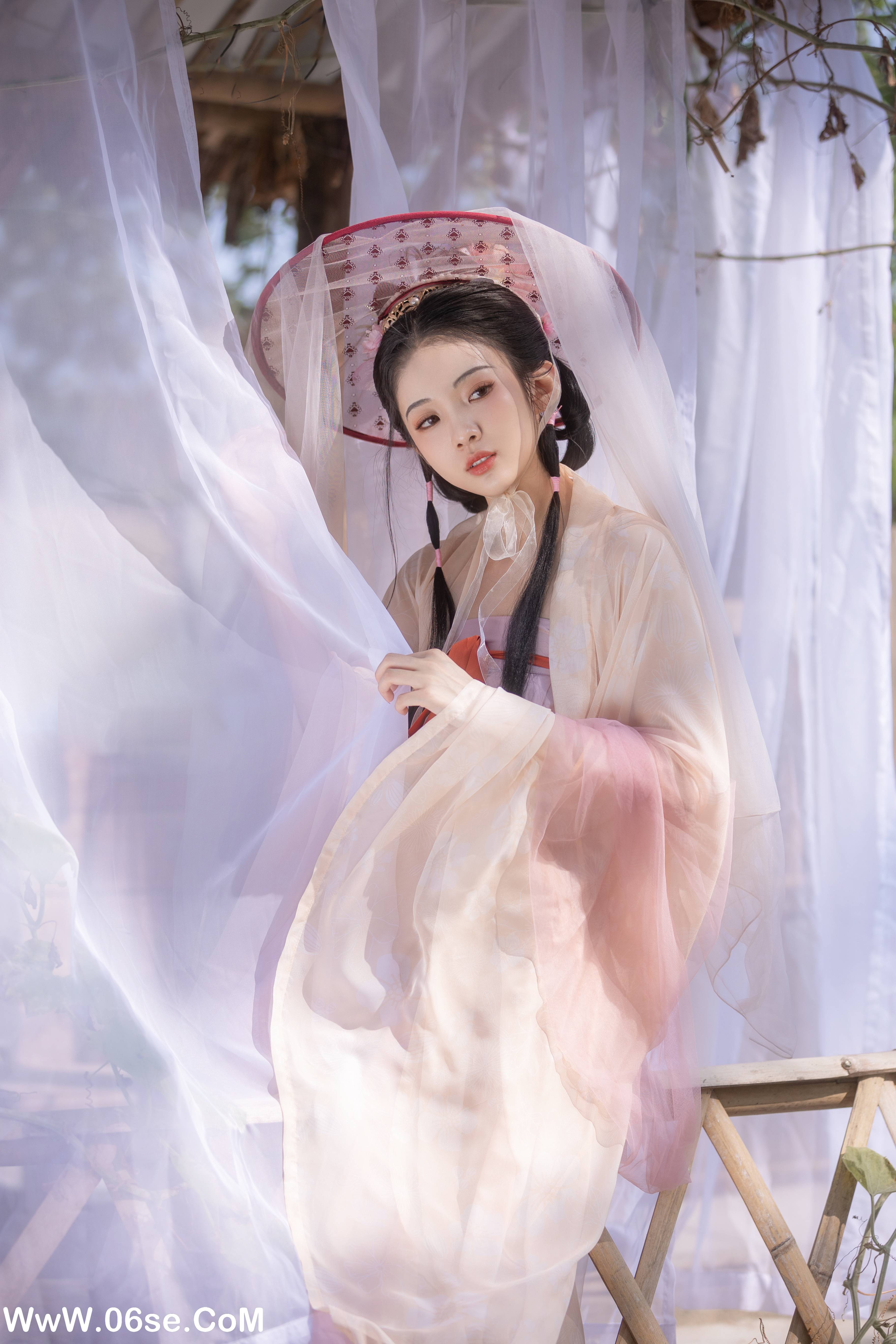 图片[11]-[YITUYU艺图语]2022.12.28 若梦 崴一下[26+1P／230MB]-六色网