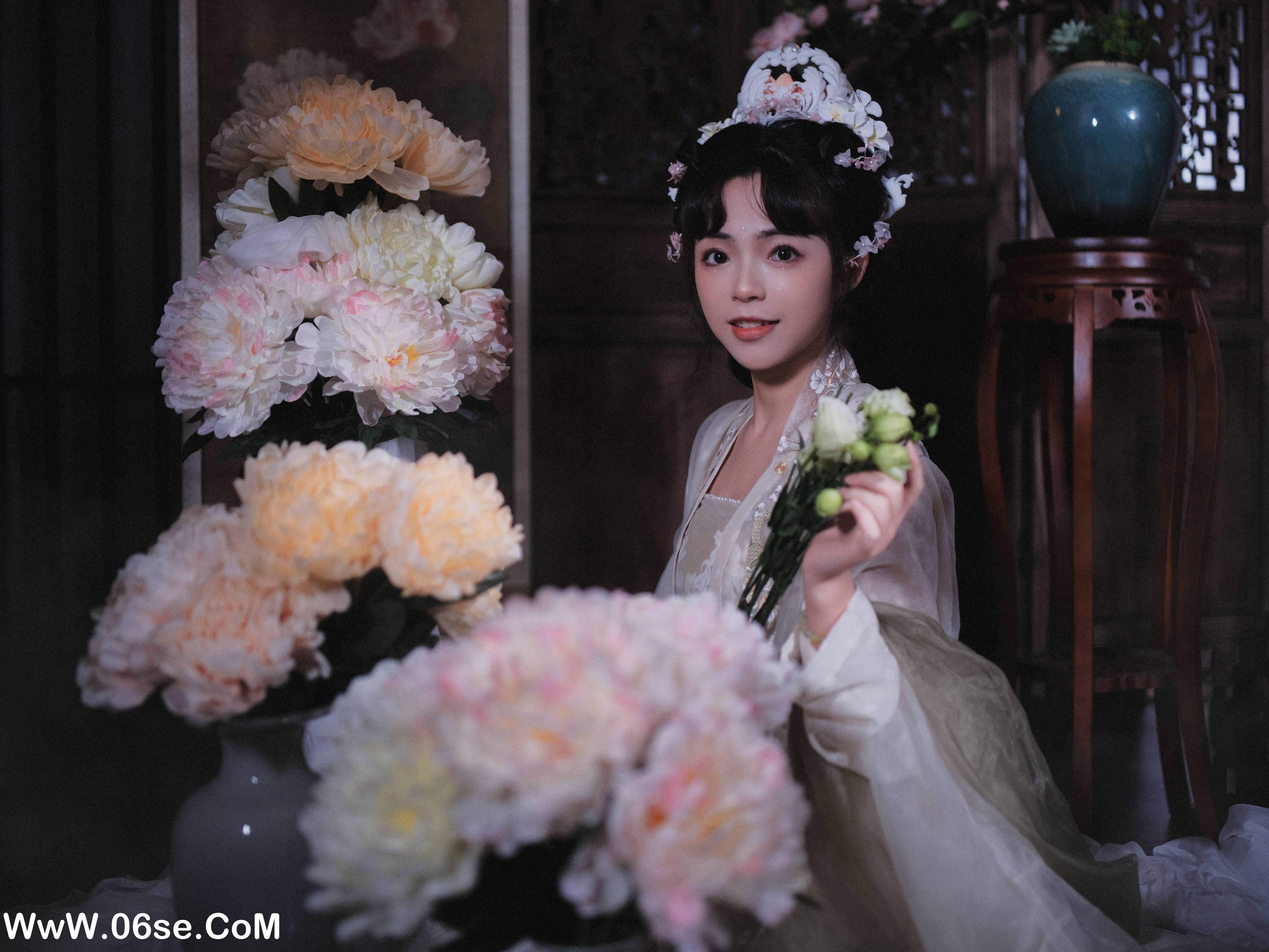 图片[4]-[YITUYU艺图语]2022.11.05 花神 芋圆圆鹅[47+1P／716MB]-六色网