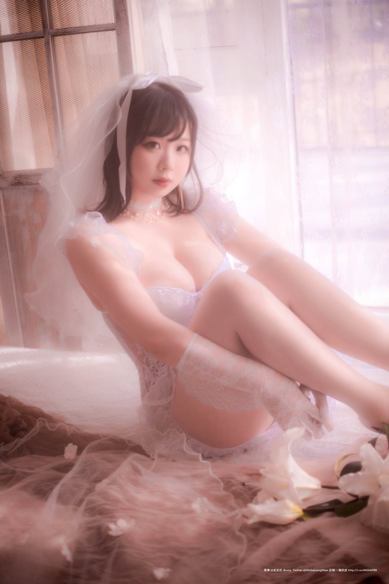 [Cos]皮皮奶-朦胧婚纱[66P] 41