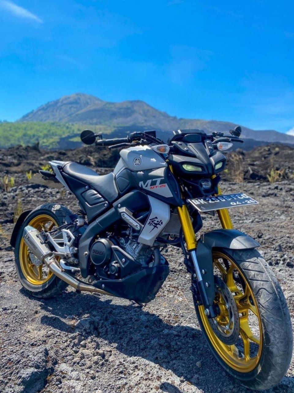 Маленькая спортивная honda