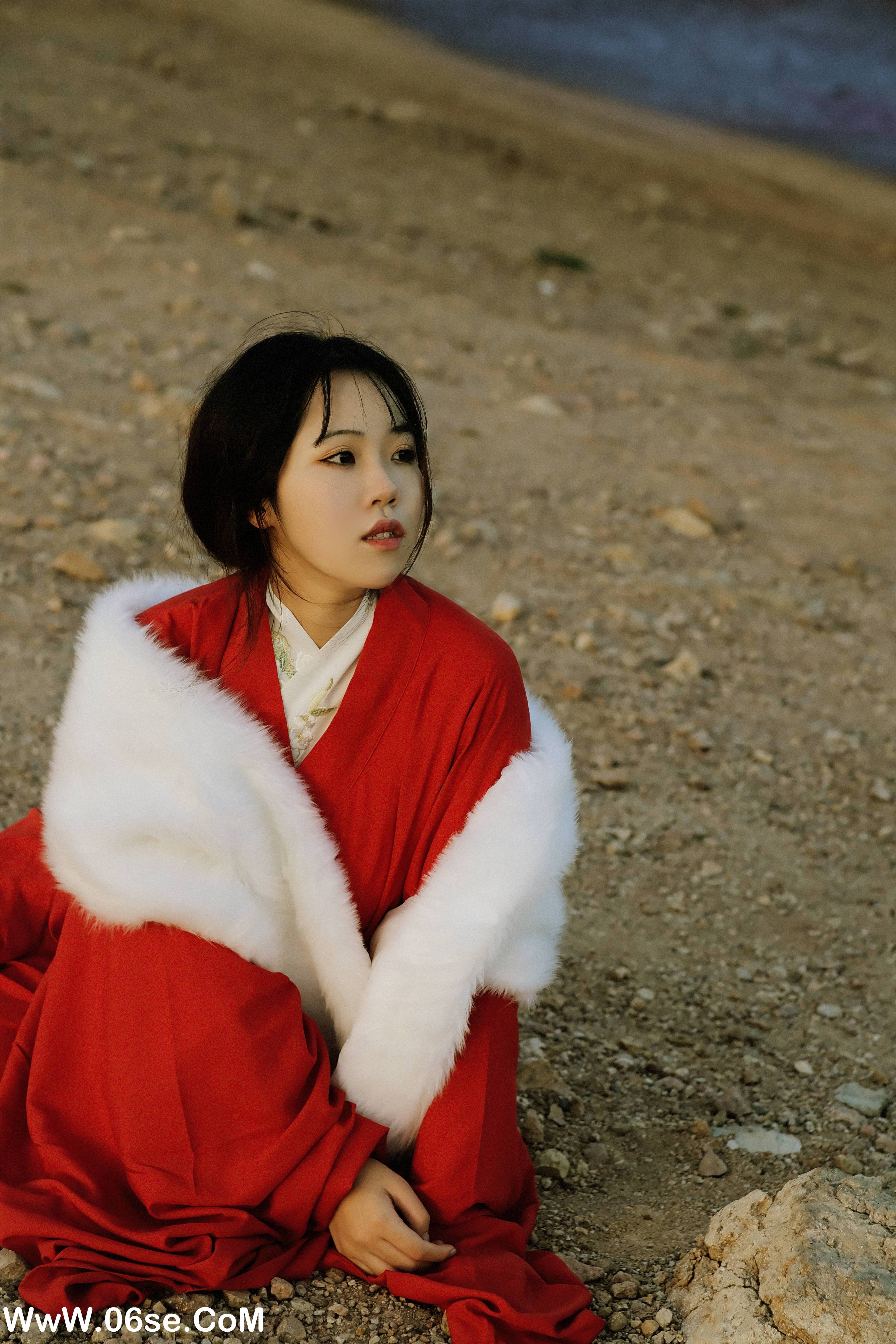 图片[17]-[YITUYU艺图语]2022.12.04 忘川 会下雪的小仙女[24+1P／507MB]-六色网
