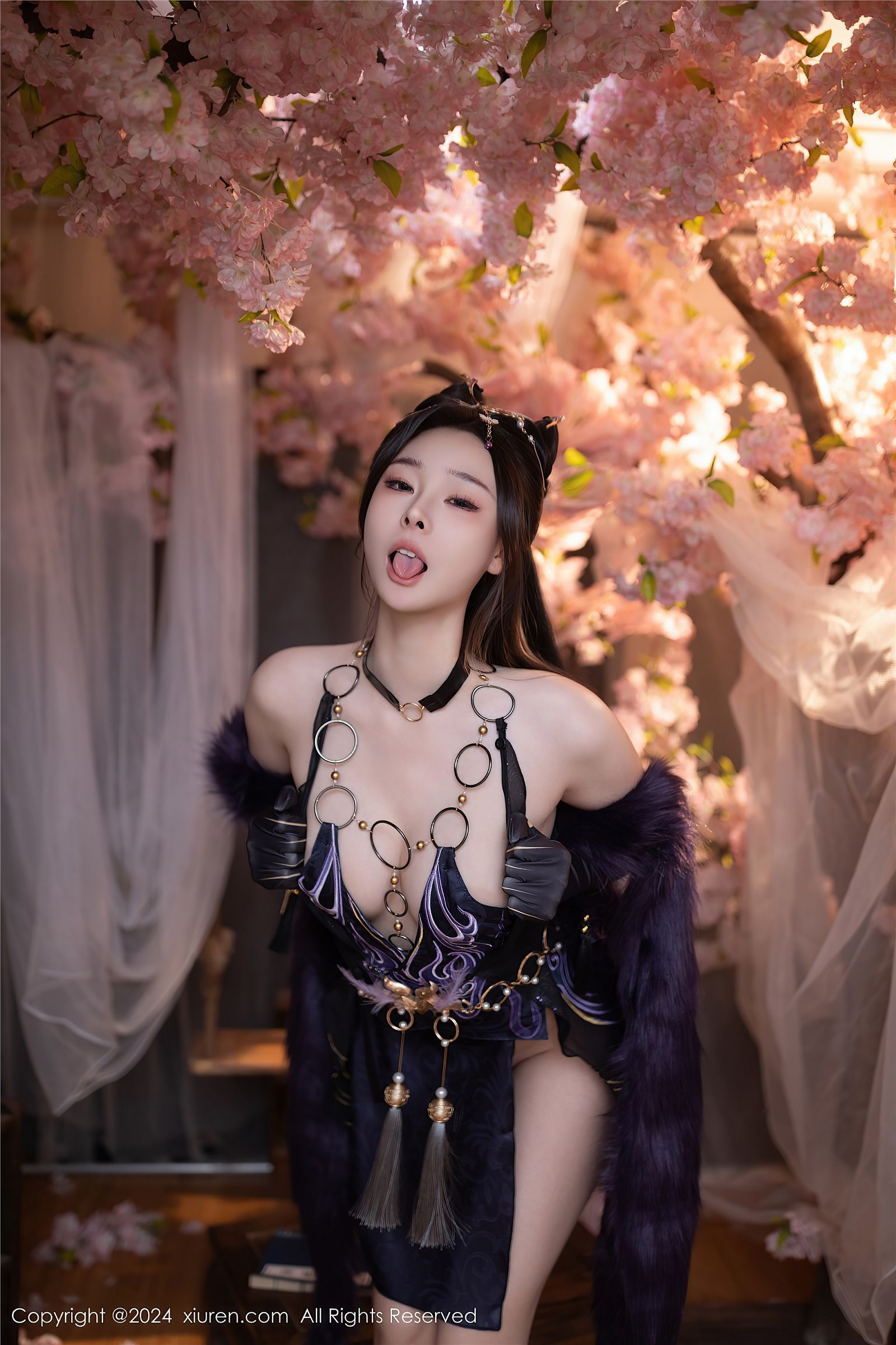 图片[12]-[XIUREN秀人网] 2024.03.14 NO.8232 小逗逗-六色网