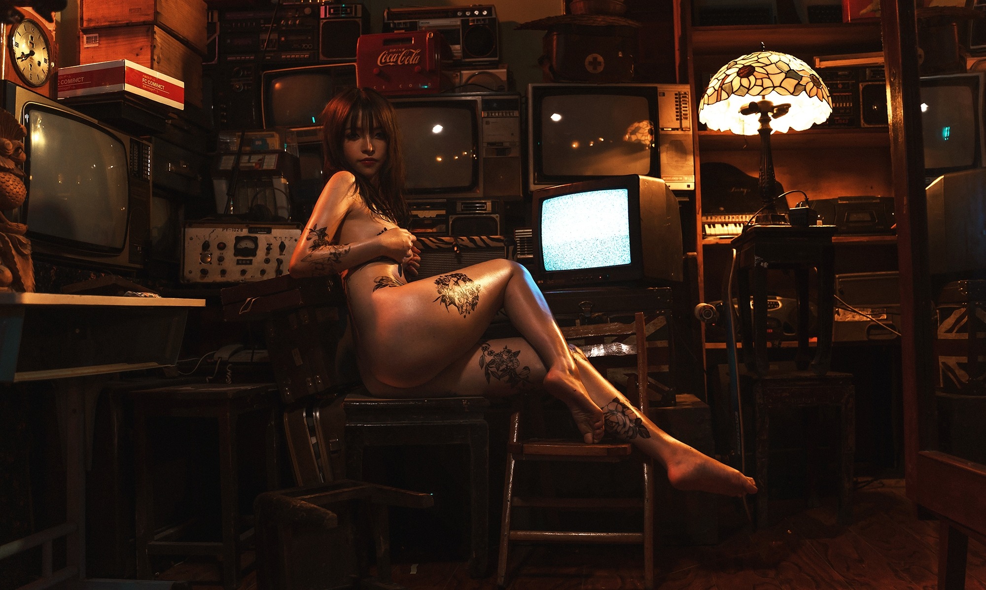 草莓味的奈奈兔 - 古玩店玩偶 [46P+1V] 15