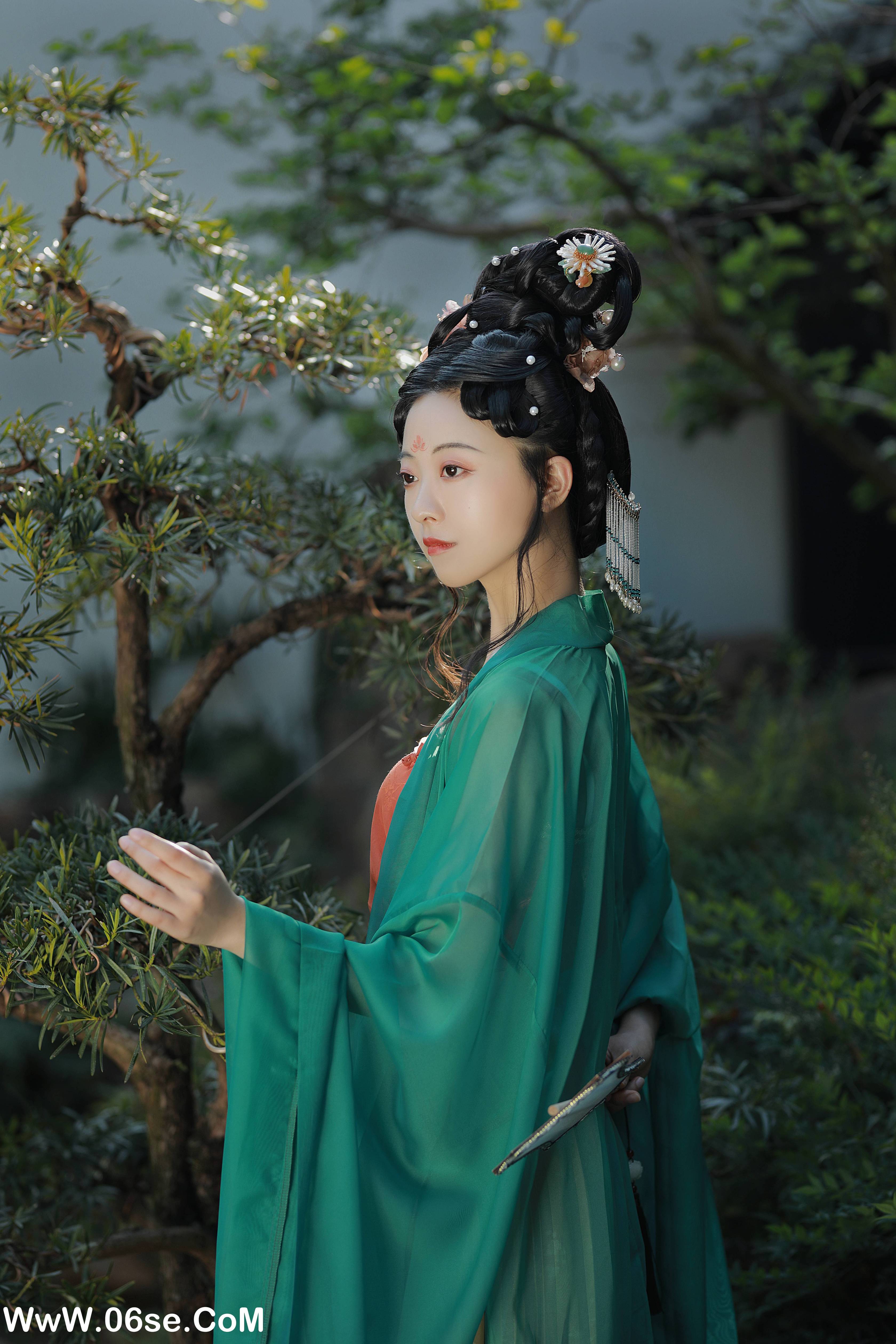 图片[9]-[YITUYU艺图语]2022.06.06 只此青绿 YunFleur[23P-440.43MB]-六色网